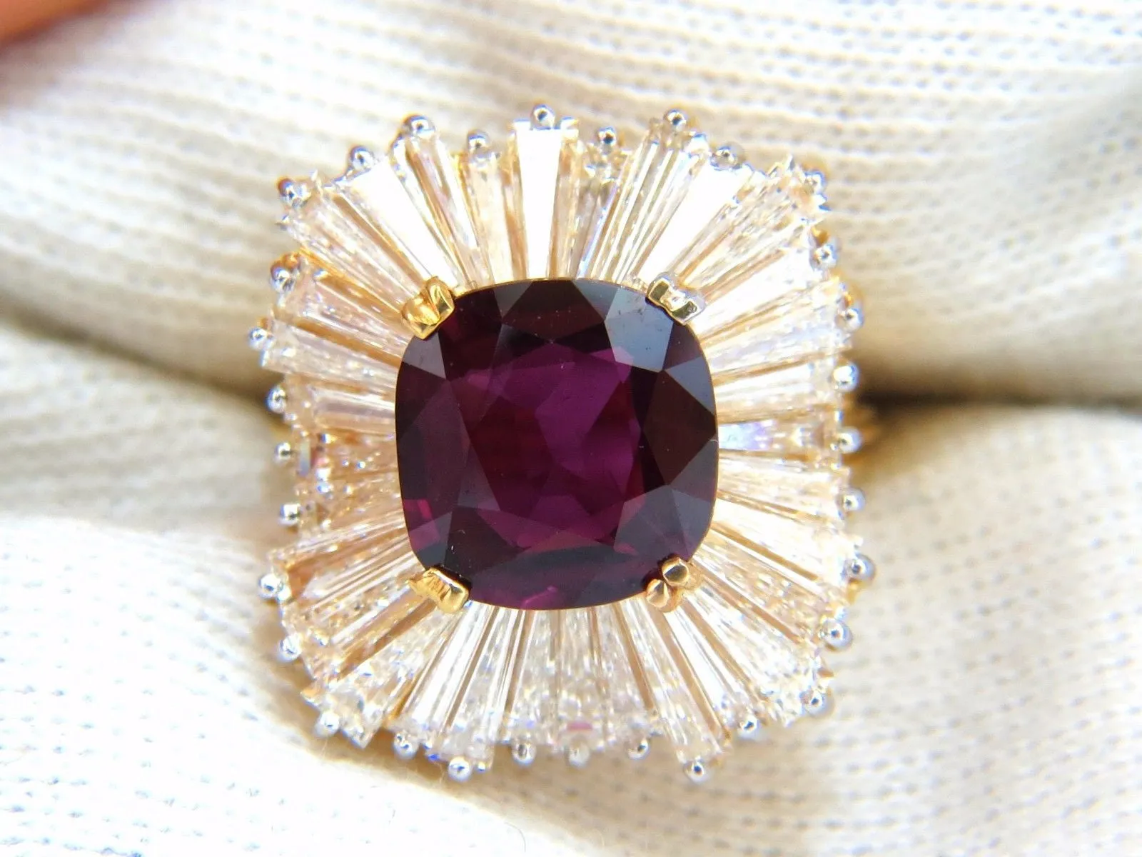 GIA Certified 5.08ct. Natural Ruby Diamonds ring 18kt Ballerina Prime