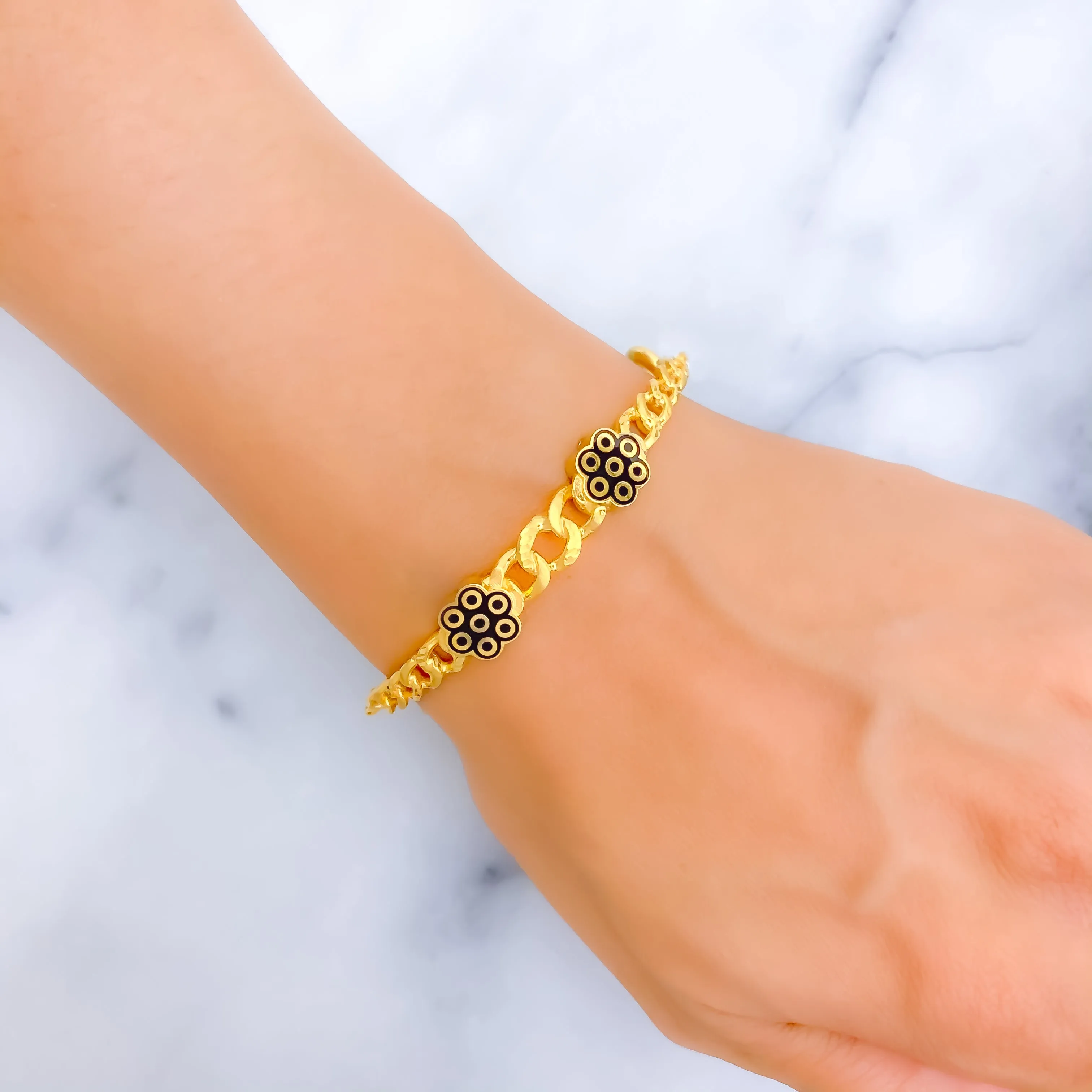 Glistening Fancy 21K Gold Flexi Bangle Bracelet