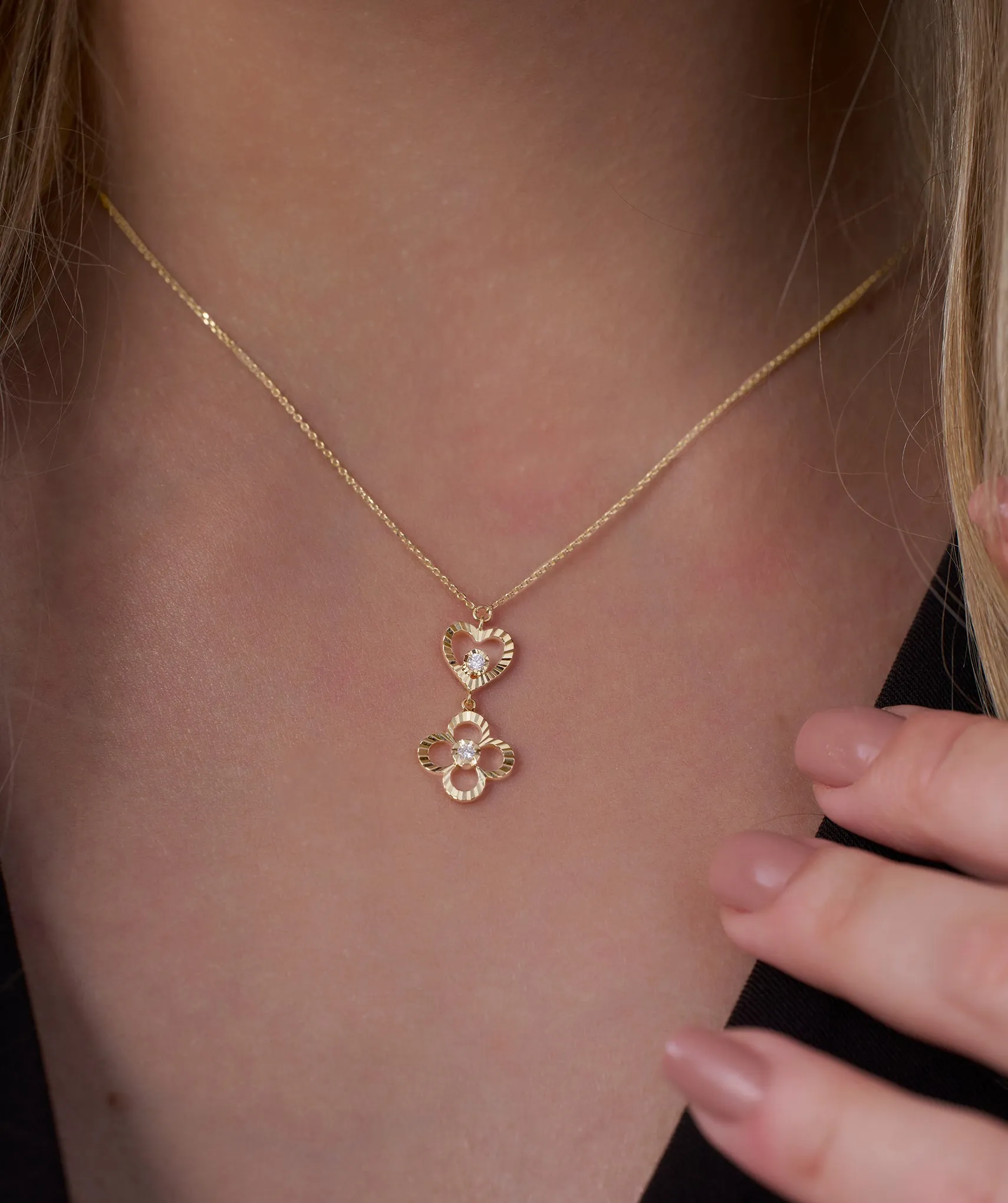 Heart & Bloom Gold Necklace