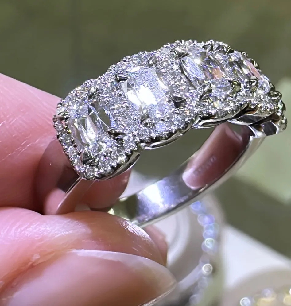 Henri Daussi Cushion Cut Five Stone 1.53ct tw Wedding & Anniversary Diamond Ring