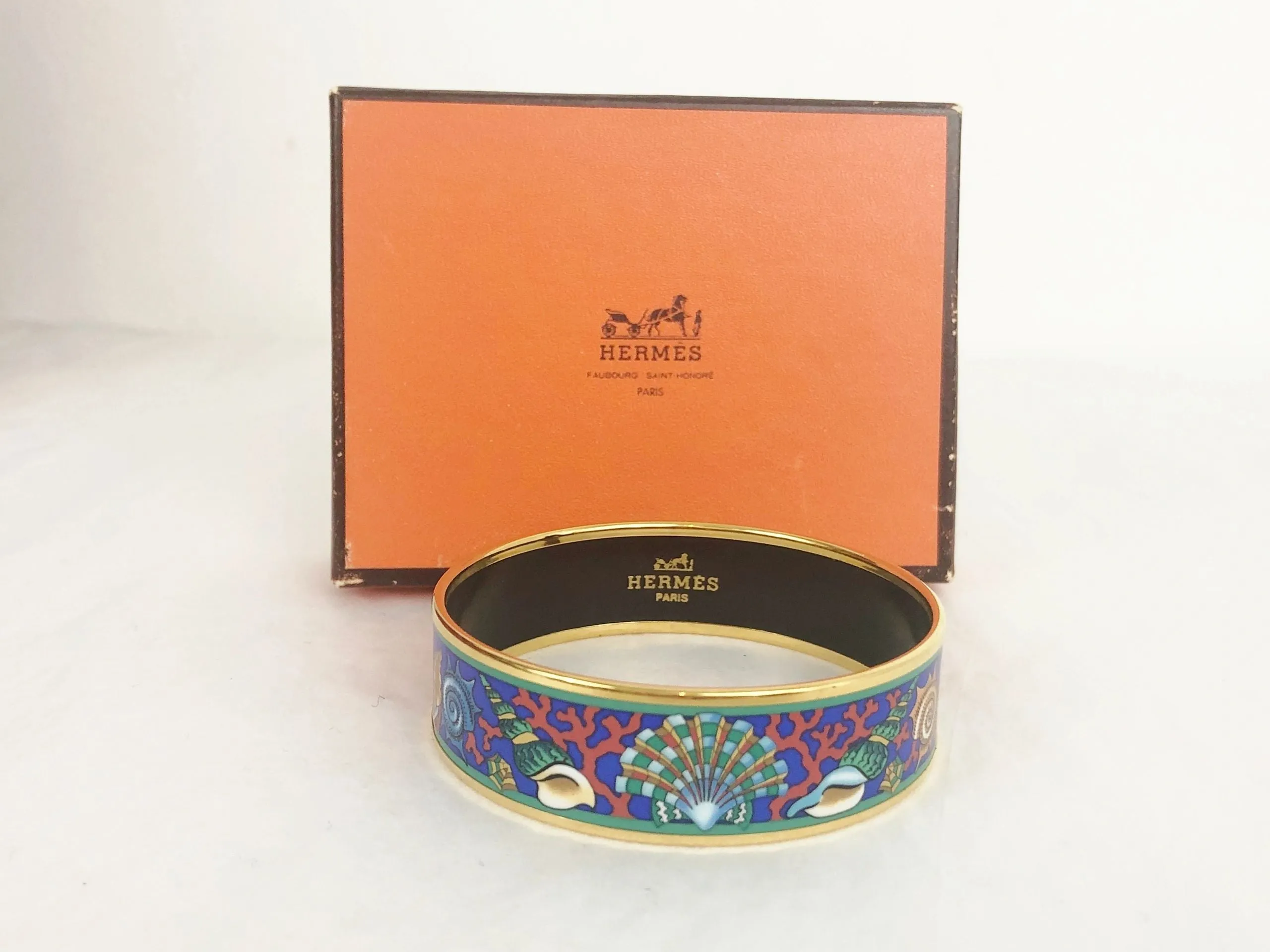 Hermès Wide Enamel Seashell Bracelet