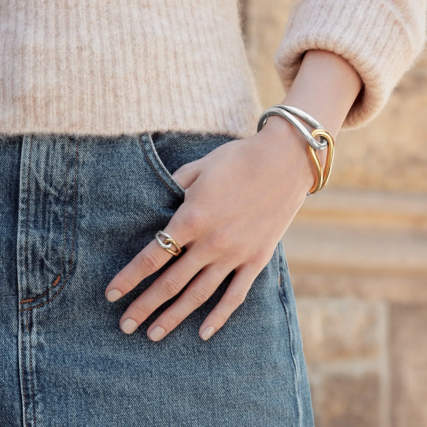 Interlok Curve Two Tone Ring - J63242