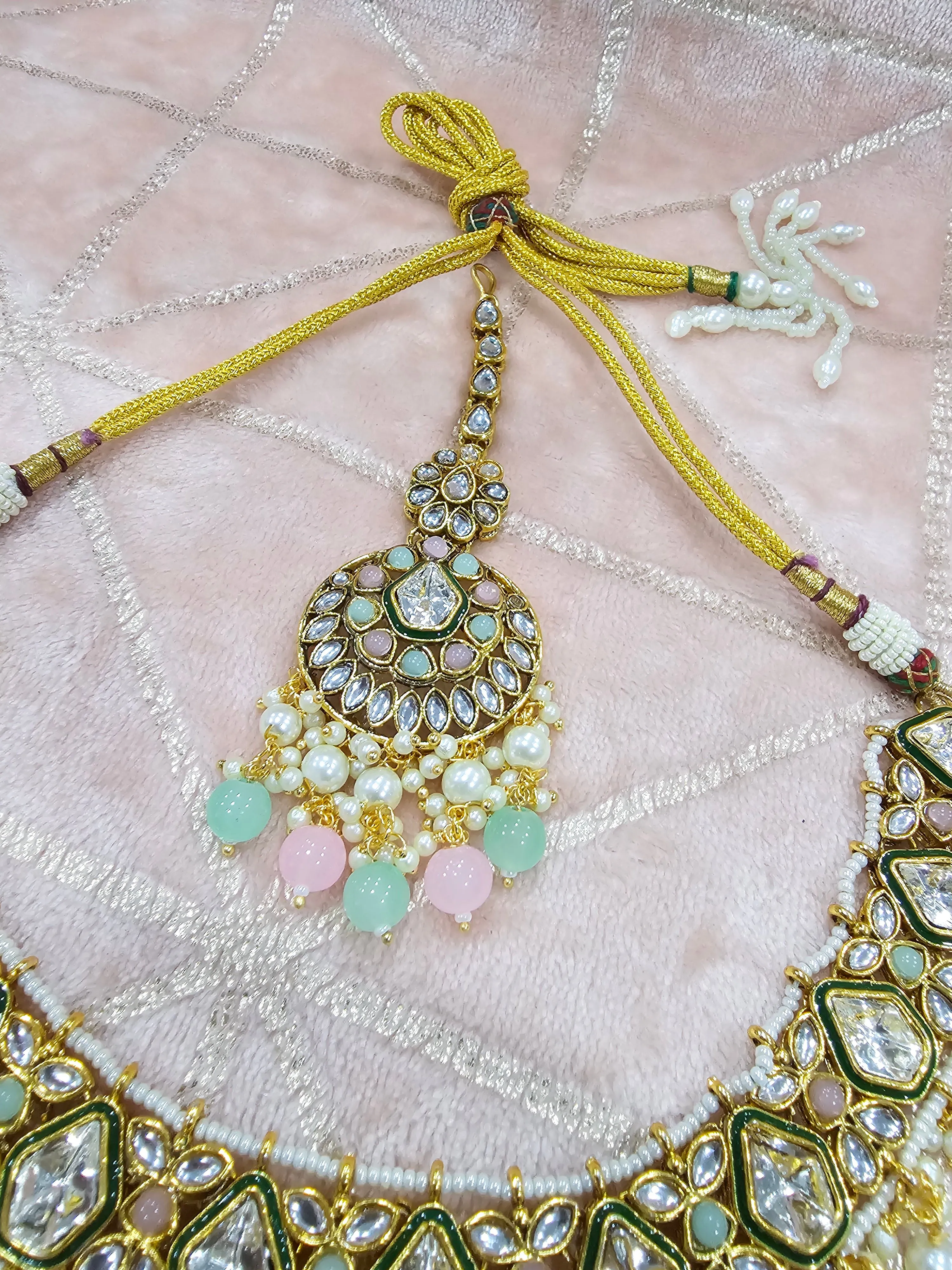 Kundan Necklace Set