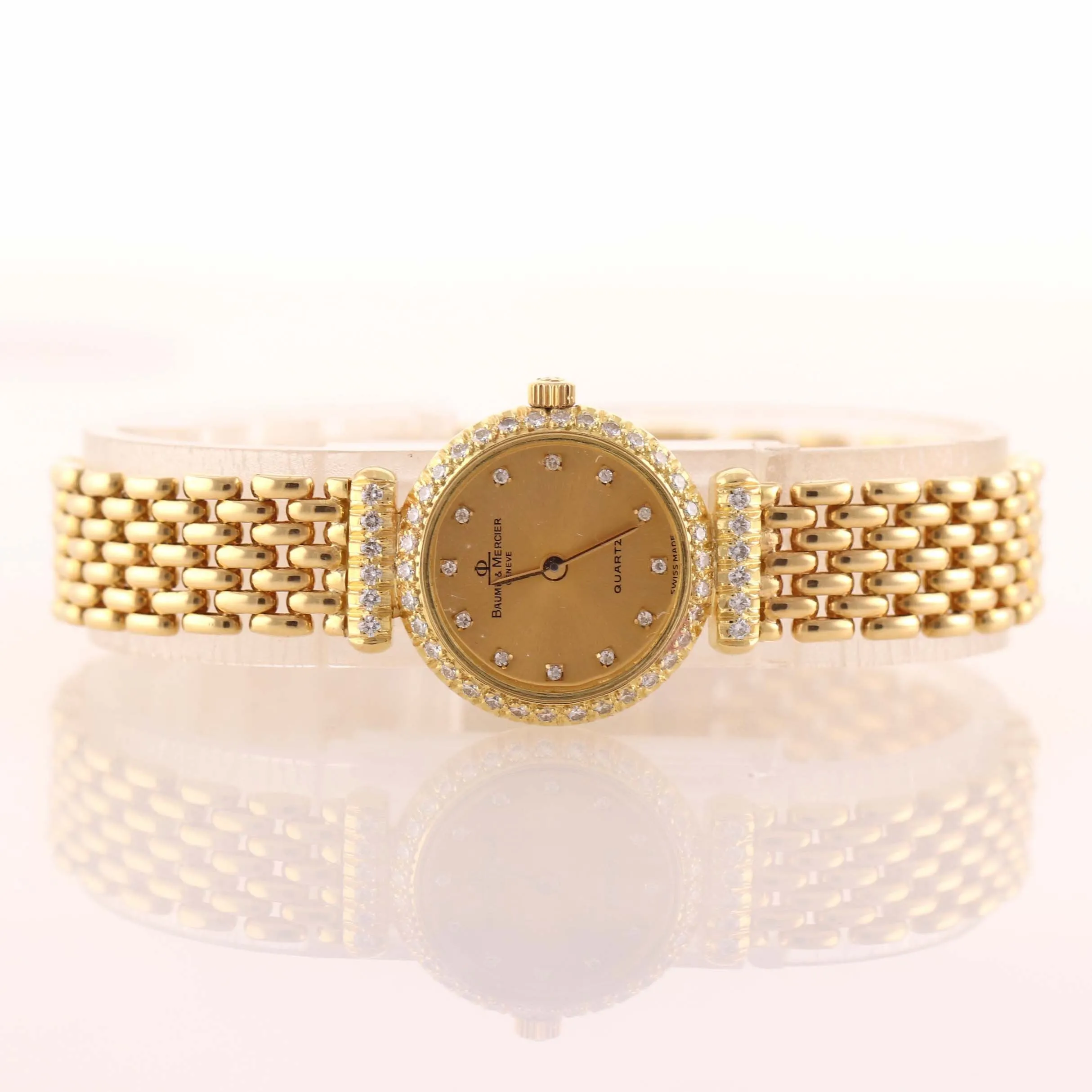 Ladies Baume & Mercier 18k Yellow Gold 20mm Diamond 16682 9 Quartz Dress Watch