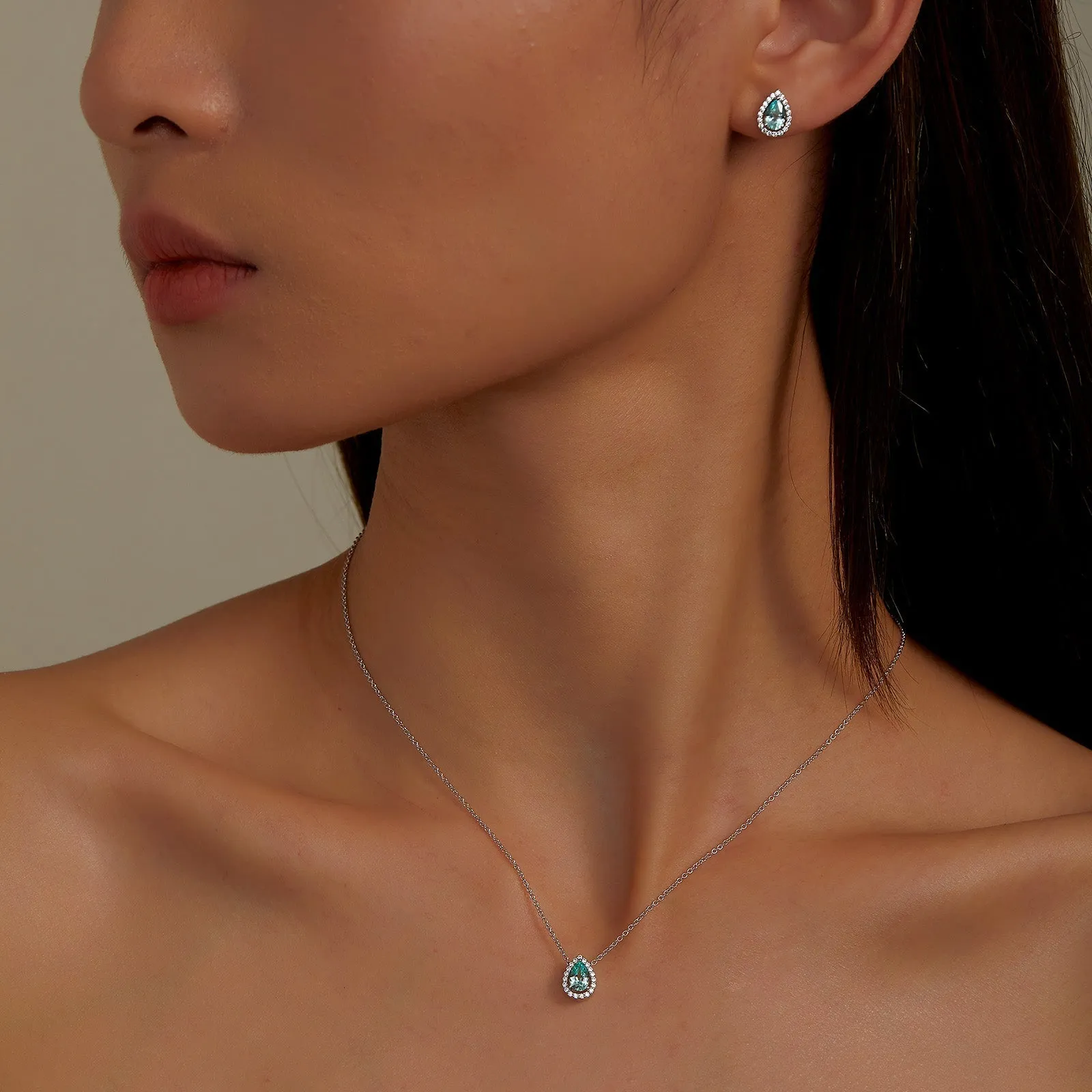 Lafonn Lab-Grown Pear Cut Sapphire Halo Necklace