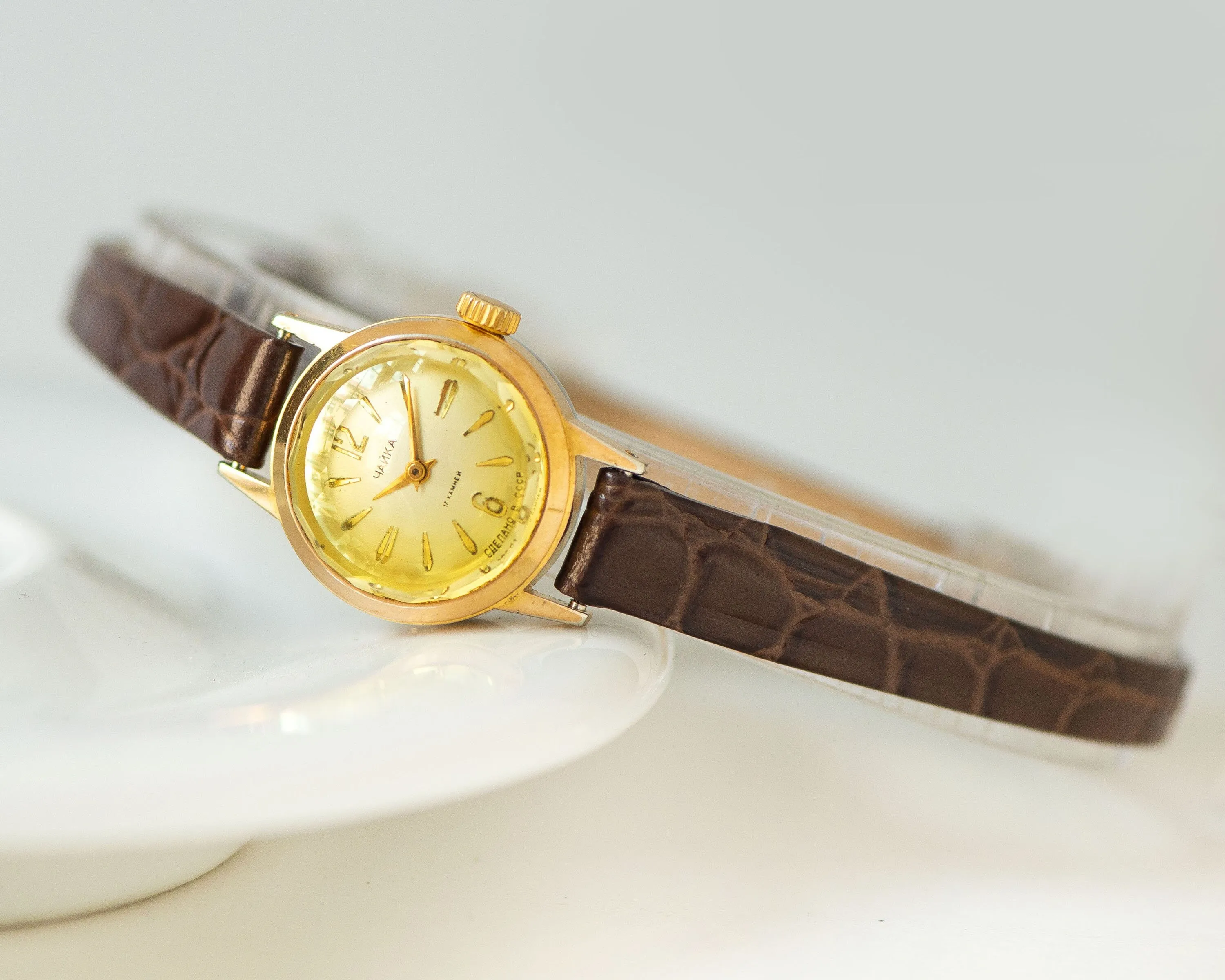 Limited edition women wristwatch gold plated Seagull, yellow angular cover vintage watch for lady jewelry gift, new luxury leather strap