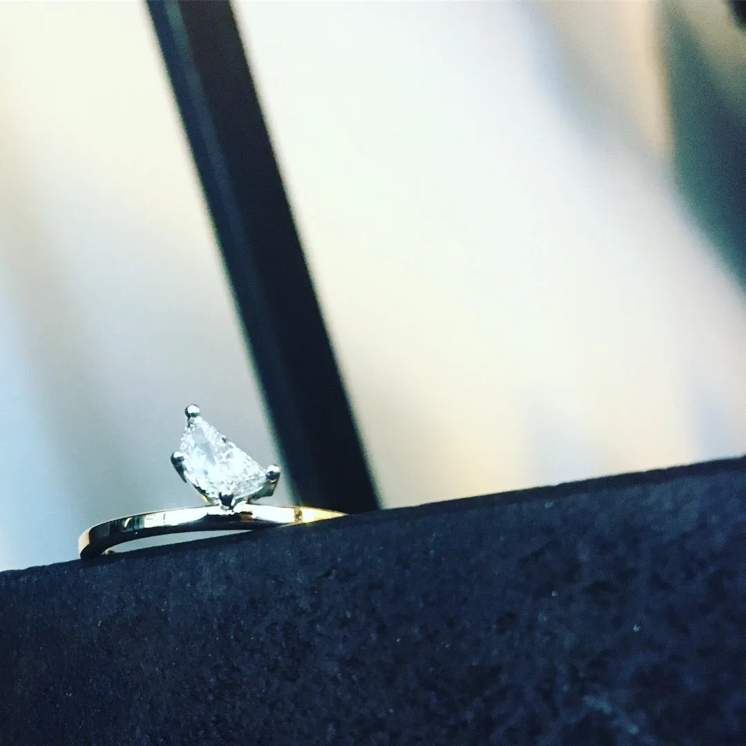 Luna Ring