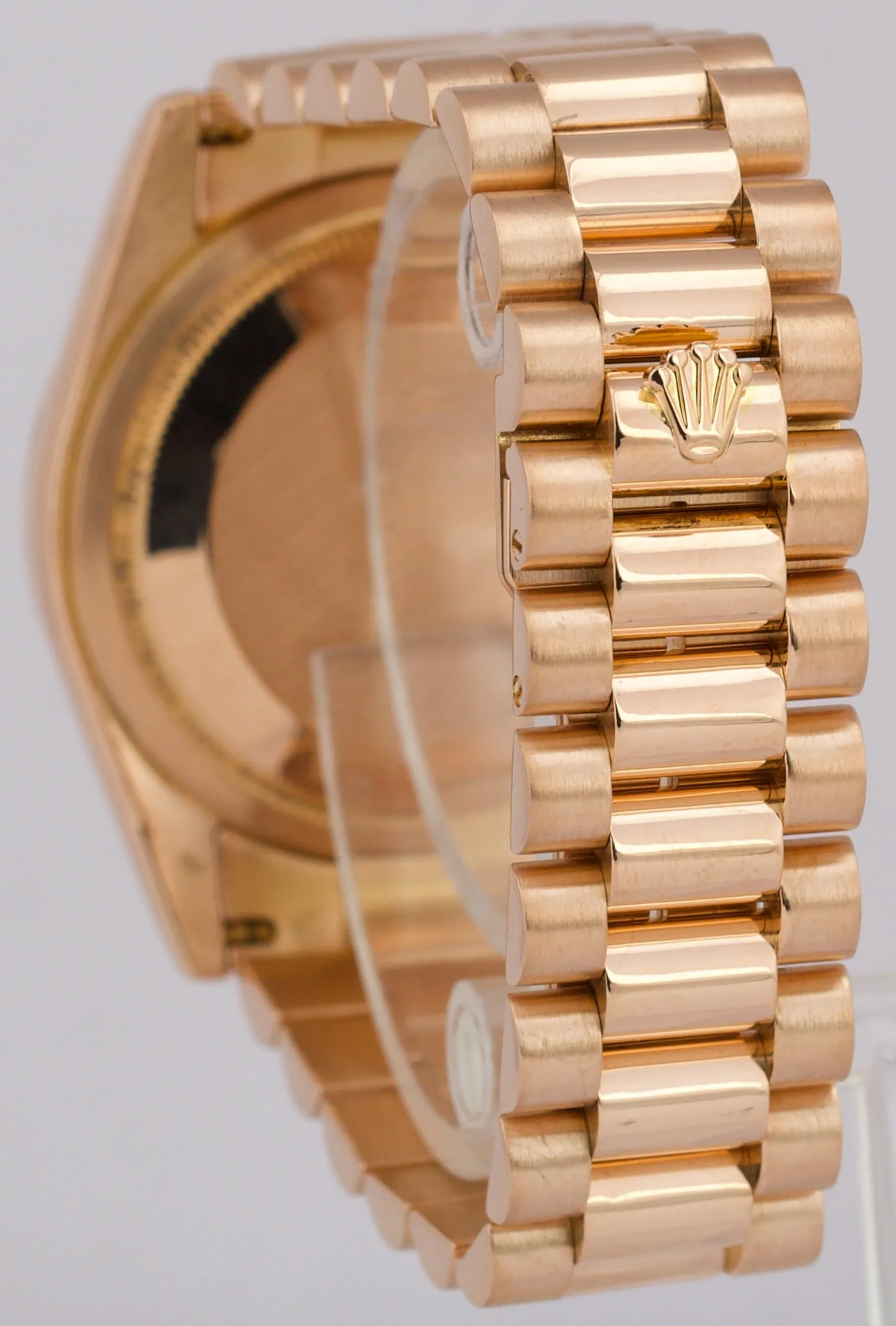 MINT Rolex Day-Date President WHITE ROMAN 18k Rose Gold Fluted 36mm 118235 Watch
