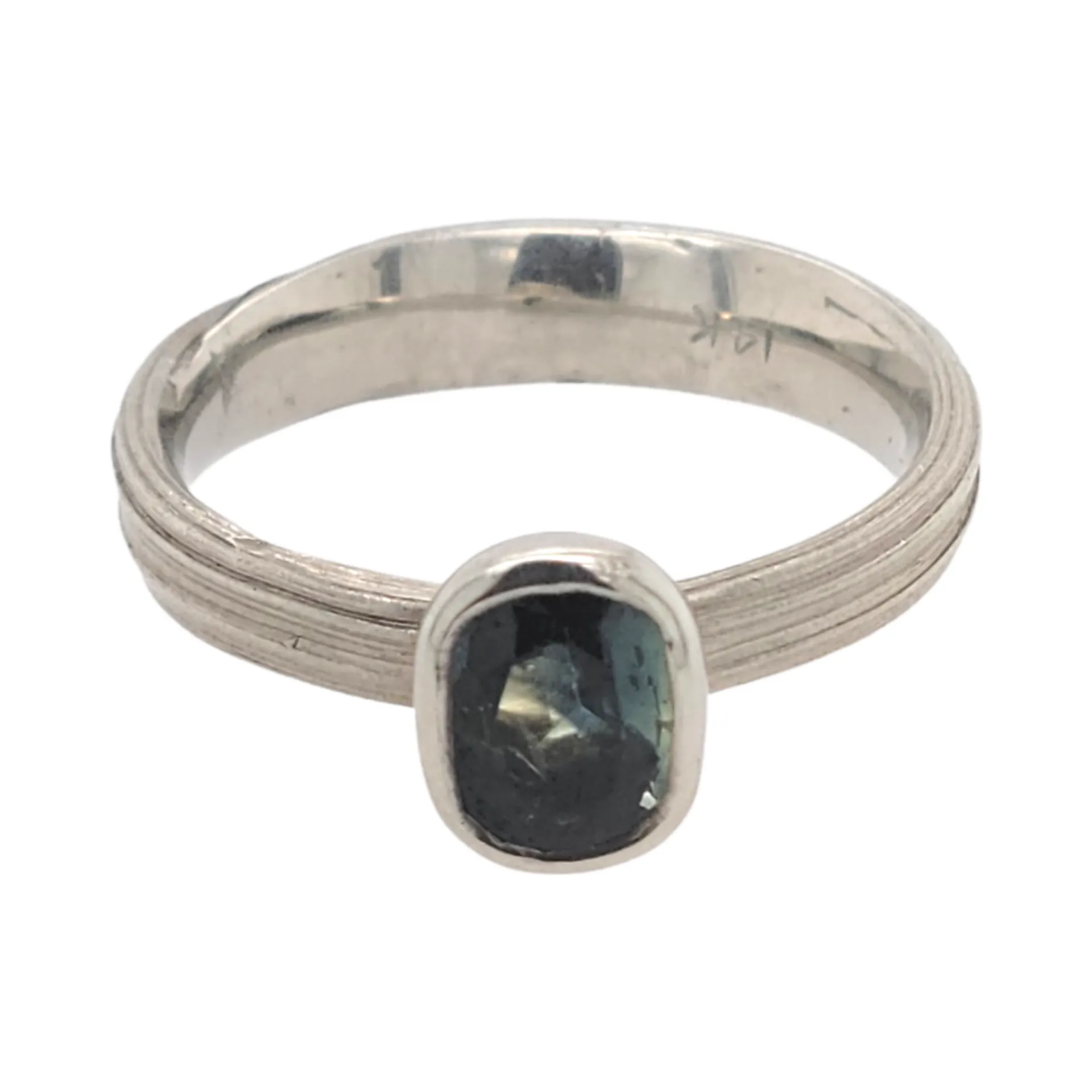 Mitsuro Classy - Teal Sapphire Solitaire Engagement Ring