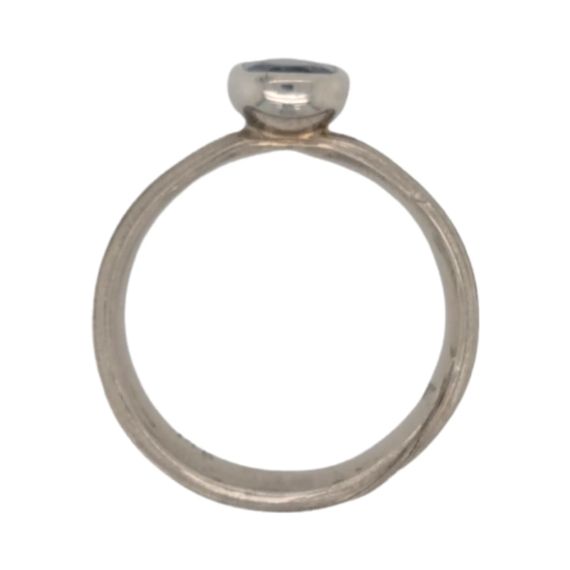 Mitsuro Classy - Teal Sapphire Solitaire Engagement Ring