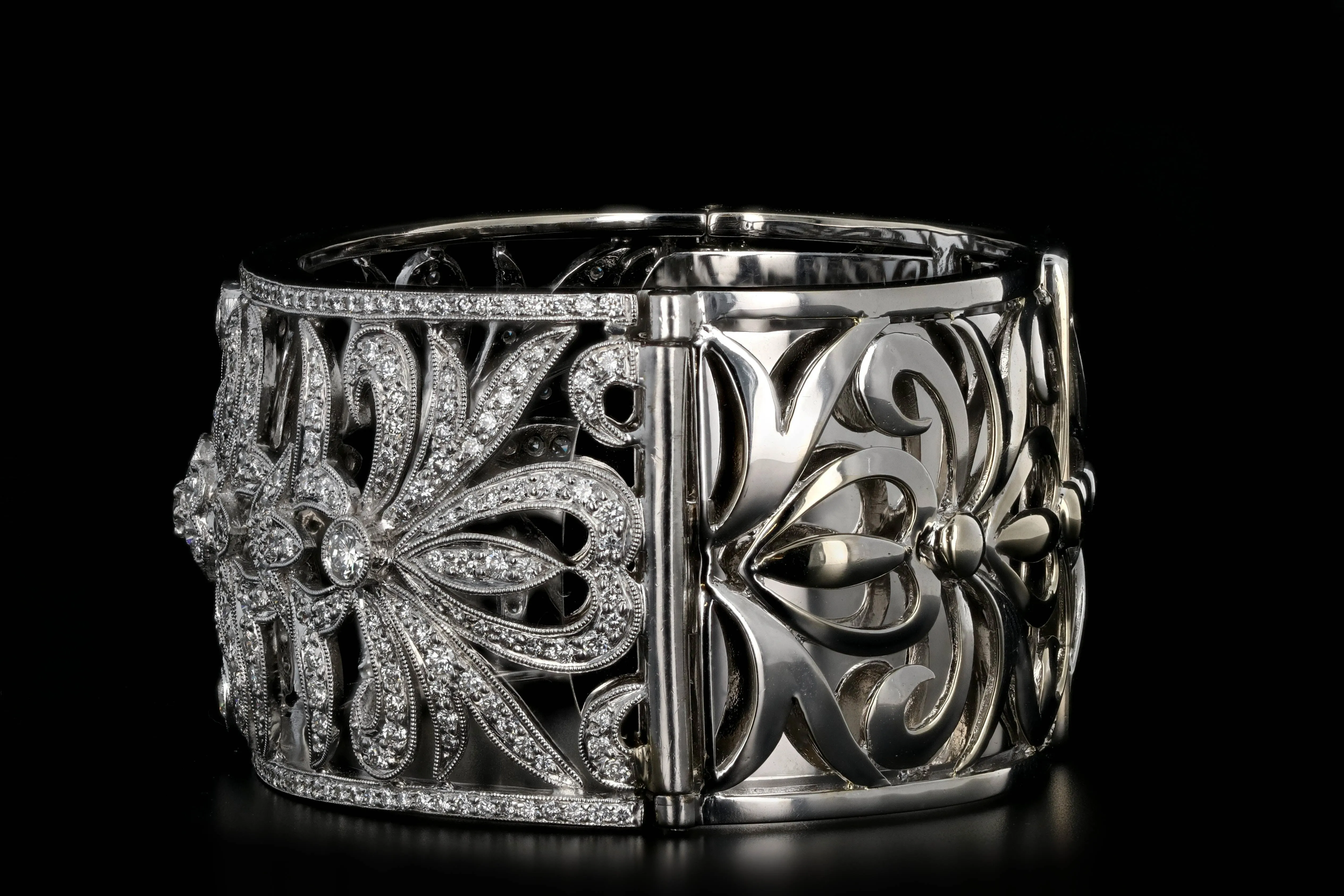 Modern 18K White Gold 5 Carat Diamond Bangle