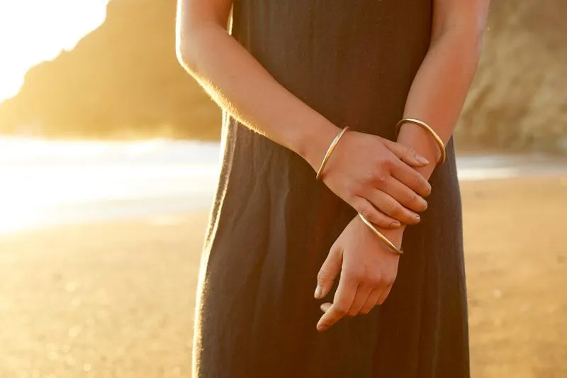 ORBIT BANGLE SKINNY
