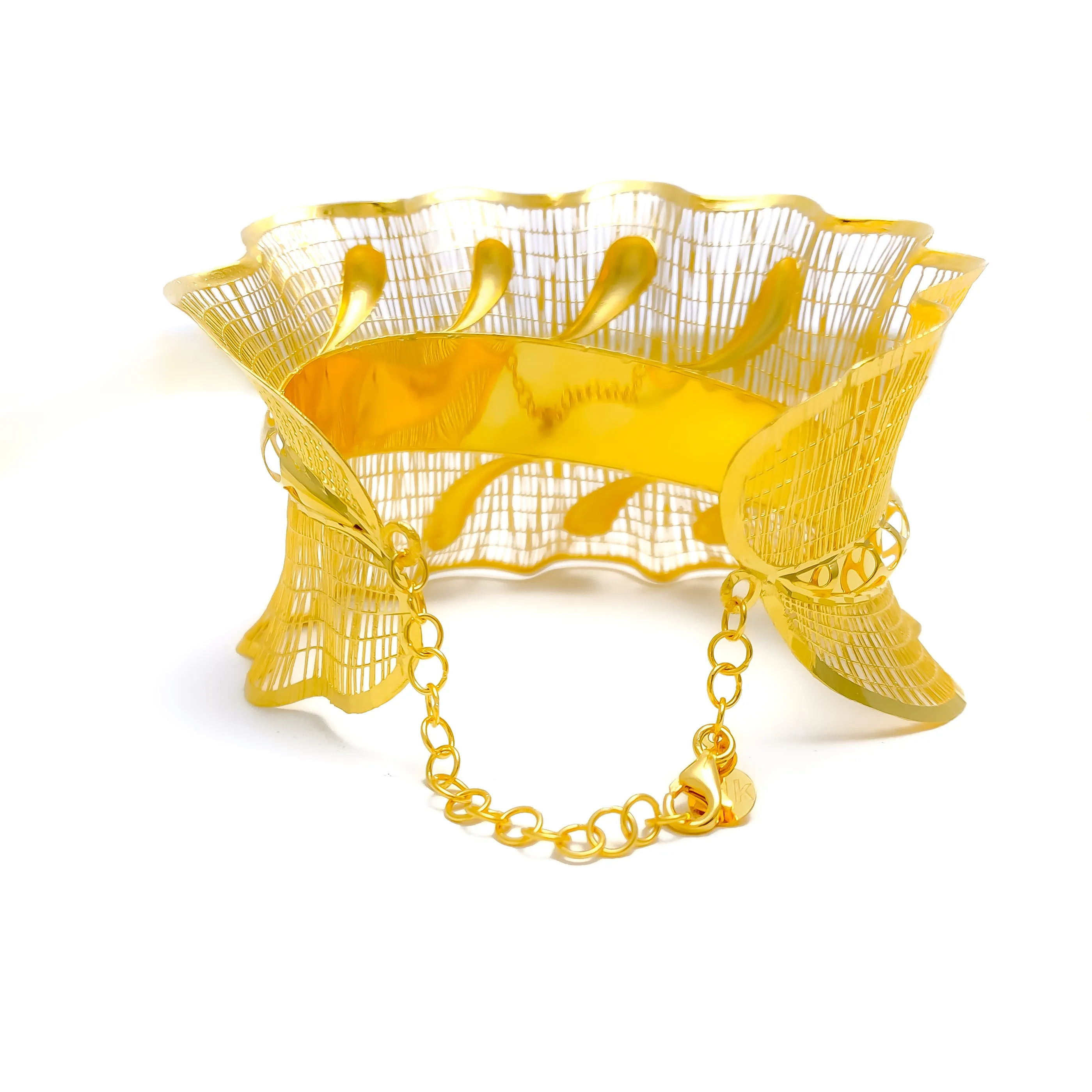 Ornamental Mesh Striped 21K Gold Bangle Bracelet