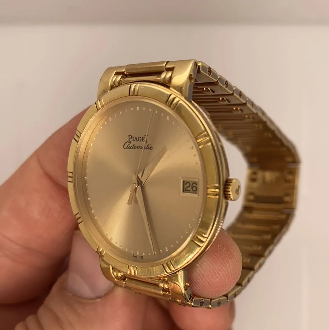 Piaget Dancer 15923 18K Yellow Gold Watch Box & Papers