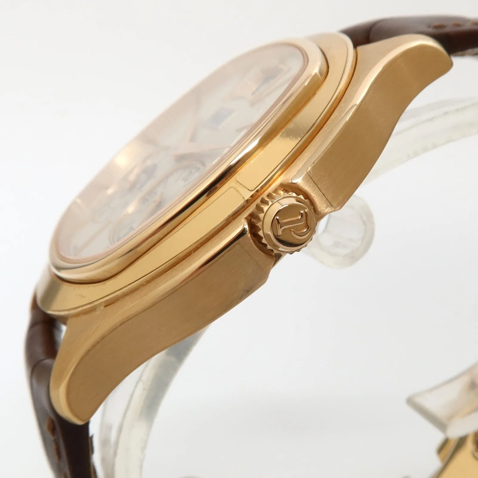 Piaget Emperador Silver Dial Solid 18kt Rose Gold 42MM Automatic GOA32017