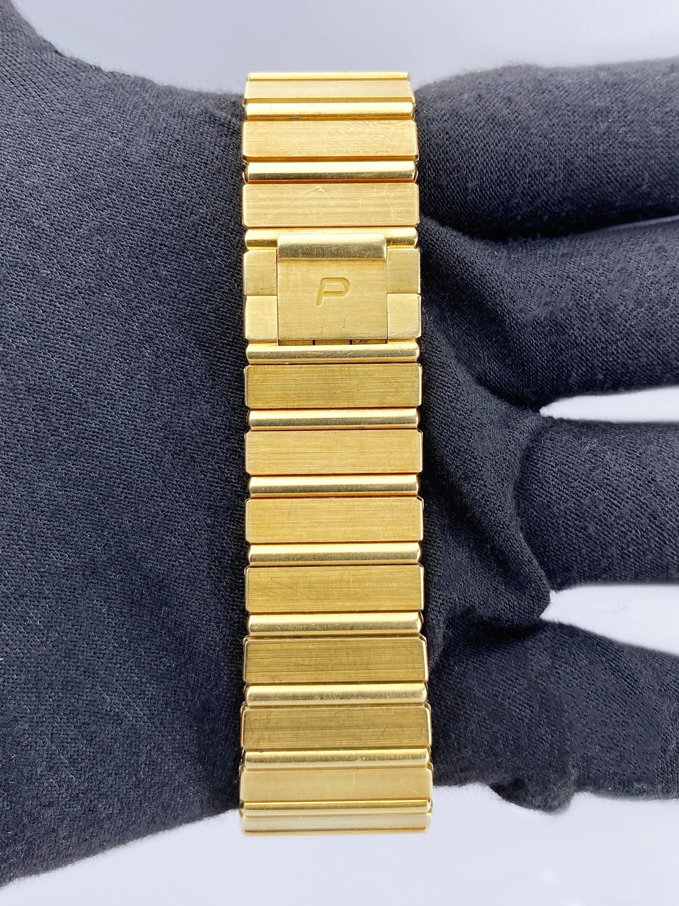 Piaget Polo Square 7131 C701 18K Yellow Gold Ladies Watch