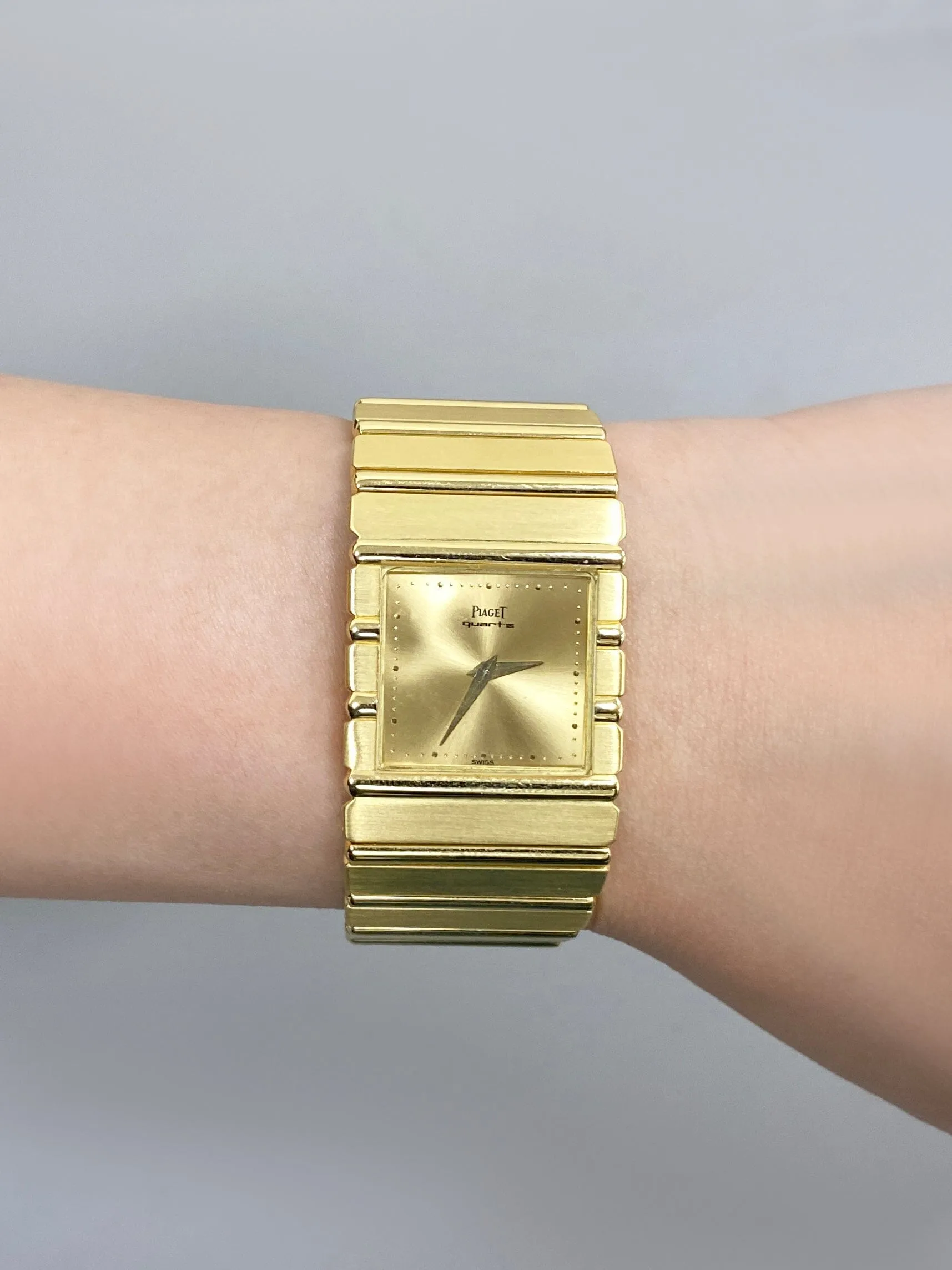 Piaget Polo Square 7131 C701 18K Yellow Gold Ladies Watch