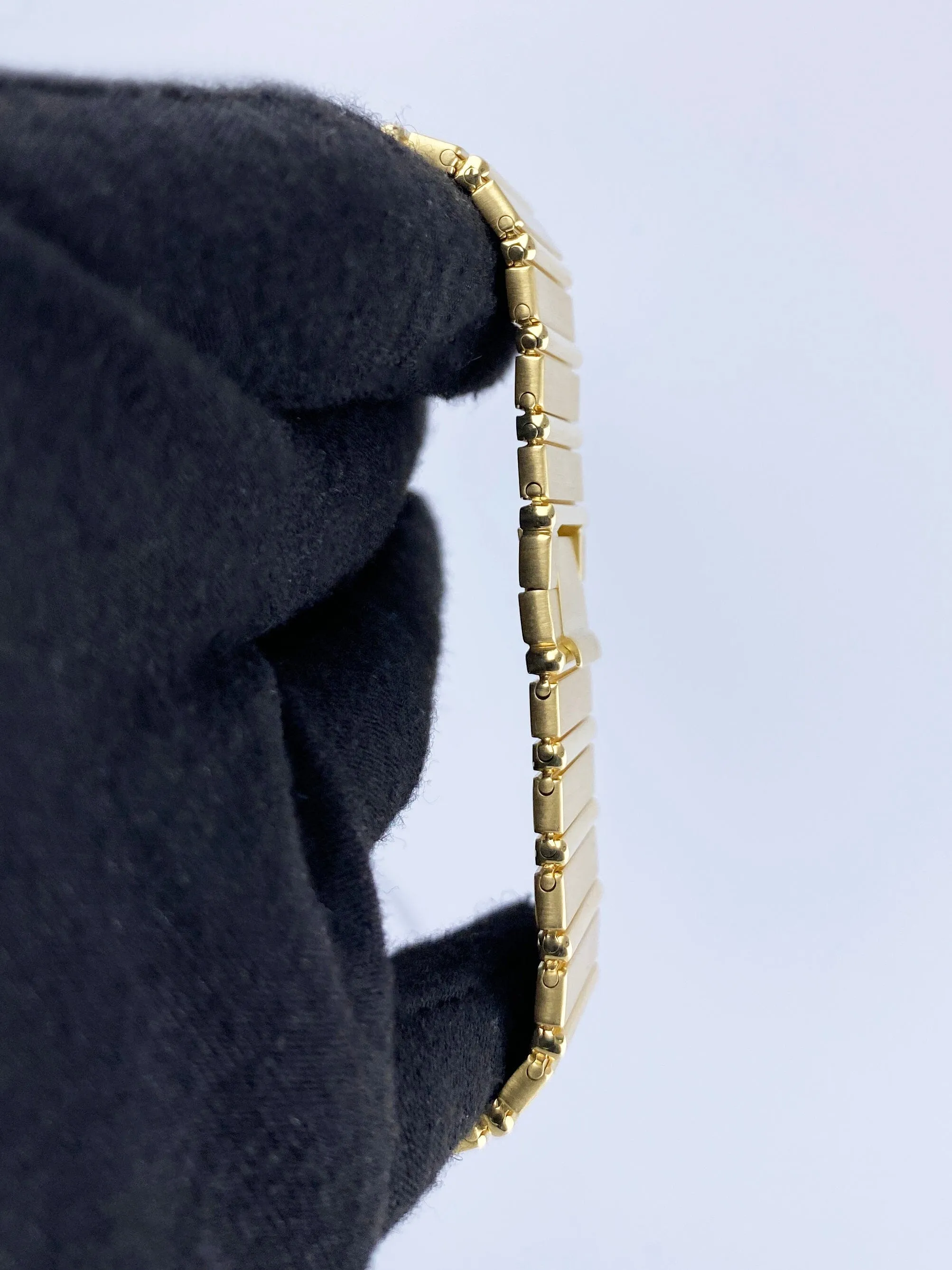 Piaget Polo Square 7131 C701 18K Yellow Gold Ladies Watch