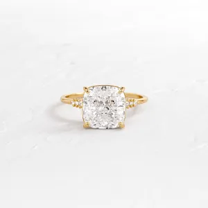 Poppy Seed Ring, Cushion Cut