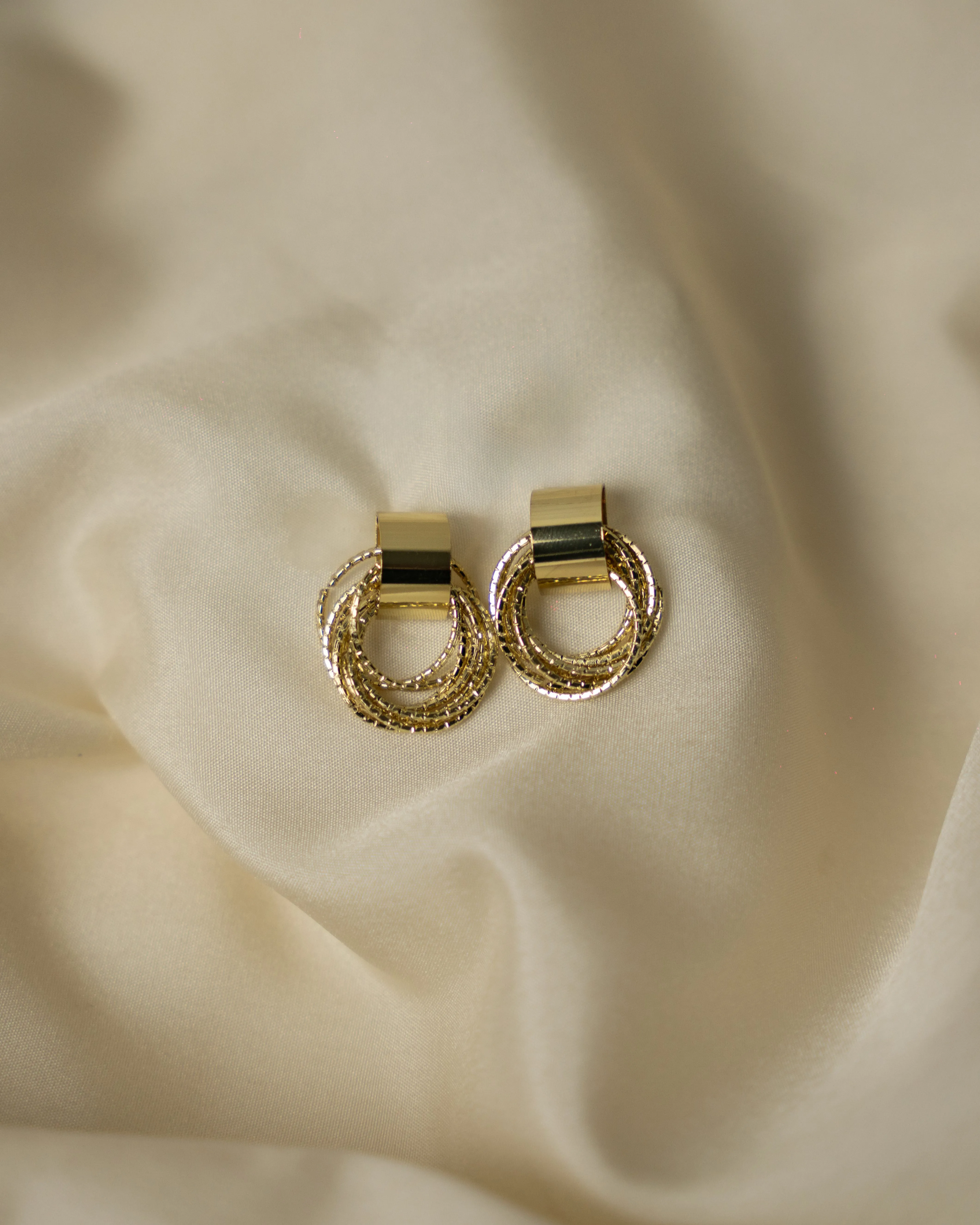 Retro rings