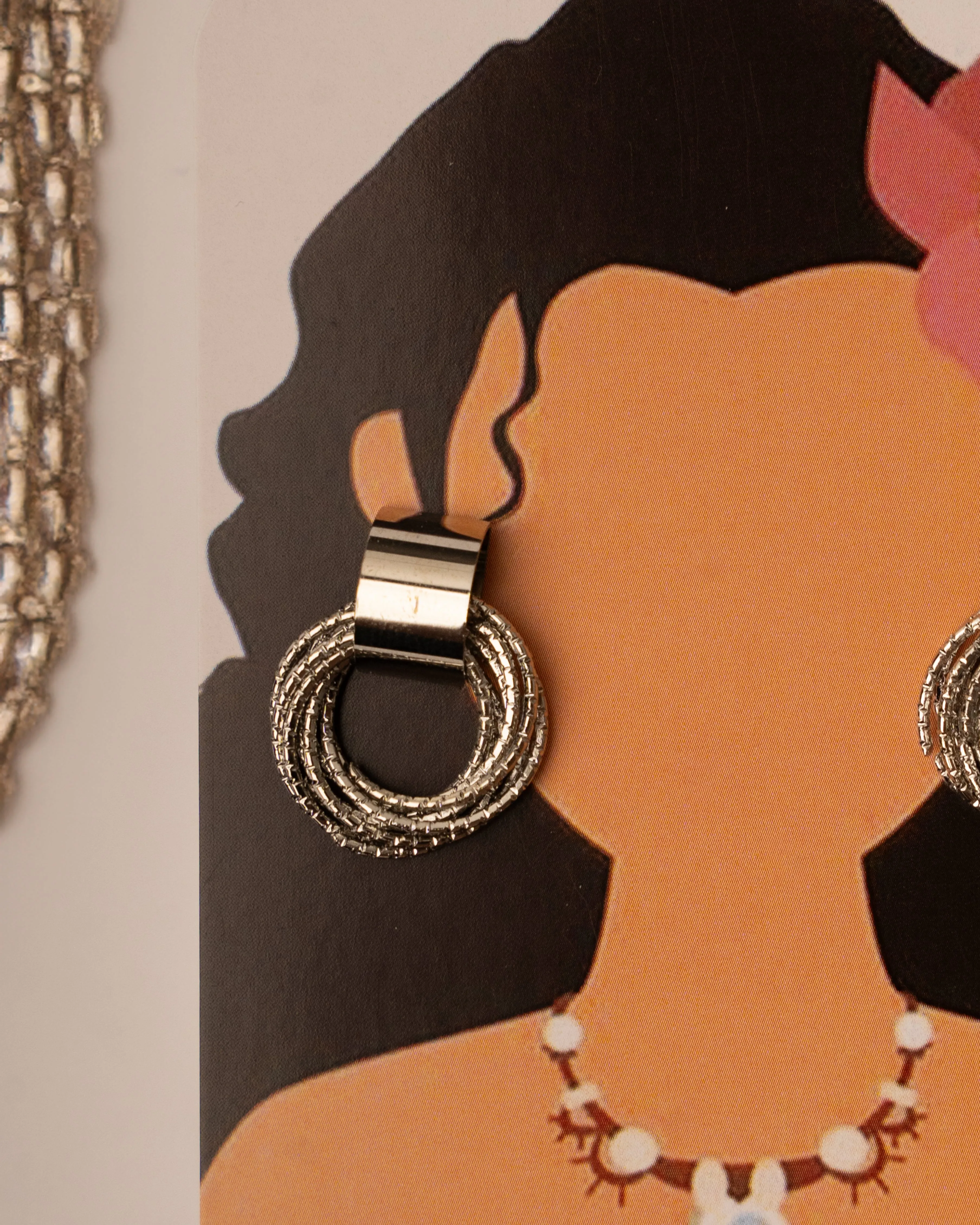 Retro rings