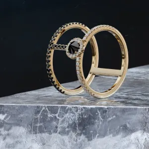 Rosa Negra Unique  Natural Black & White Round Diamond Ring