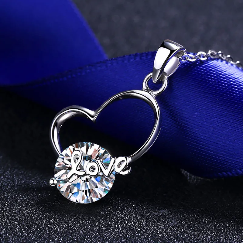 Round Cut Moissanite Diamond Heart-shaped Pendant Necklace