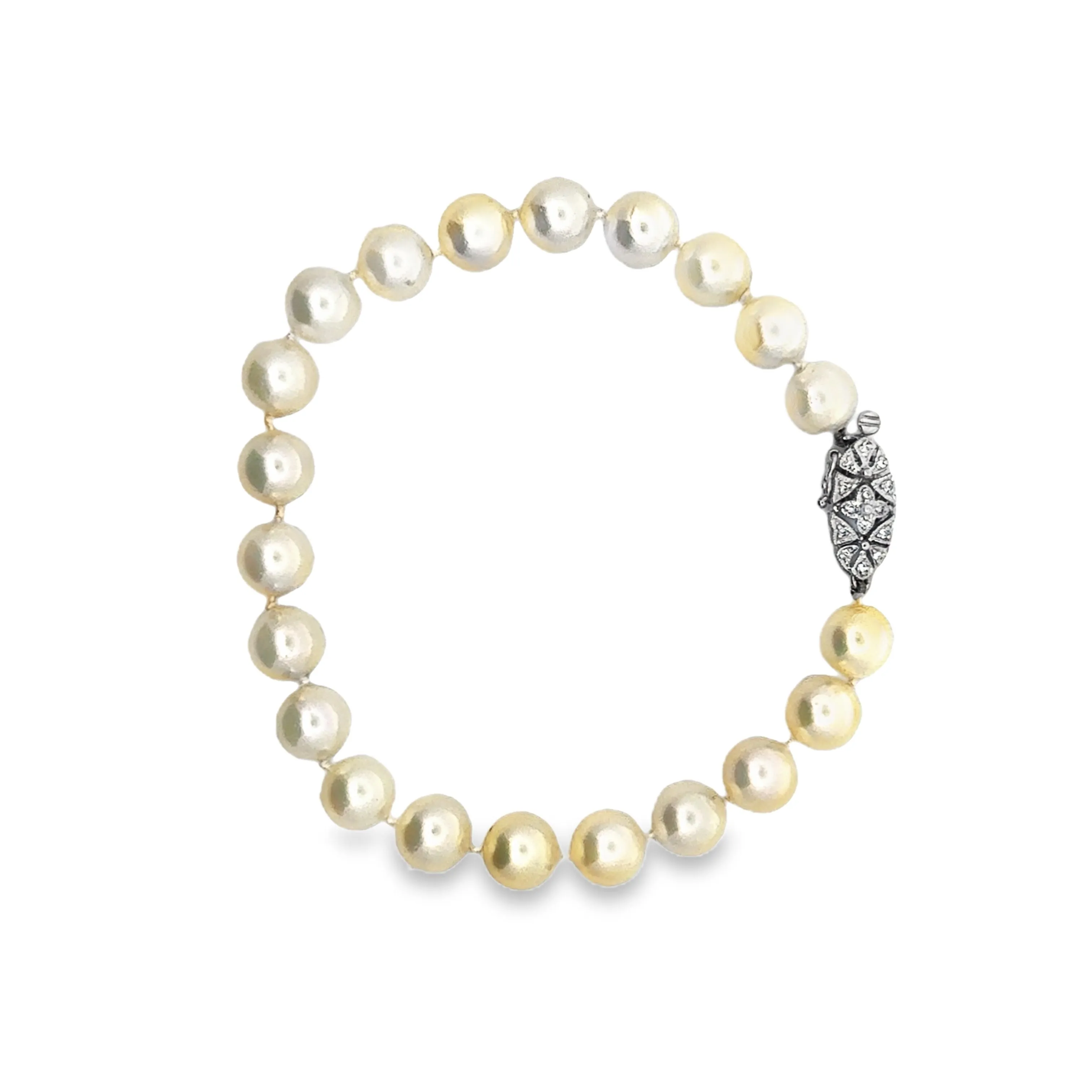Round White Akoya Pearl Bracelet