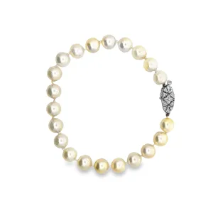 Round White Akoya Pearl Bracelet