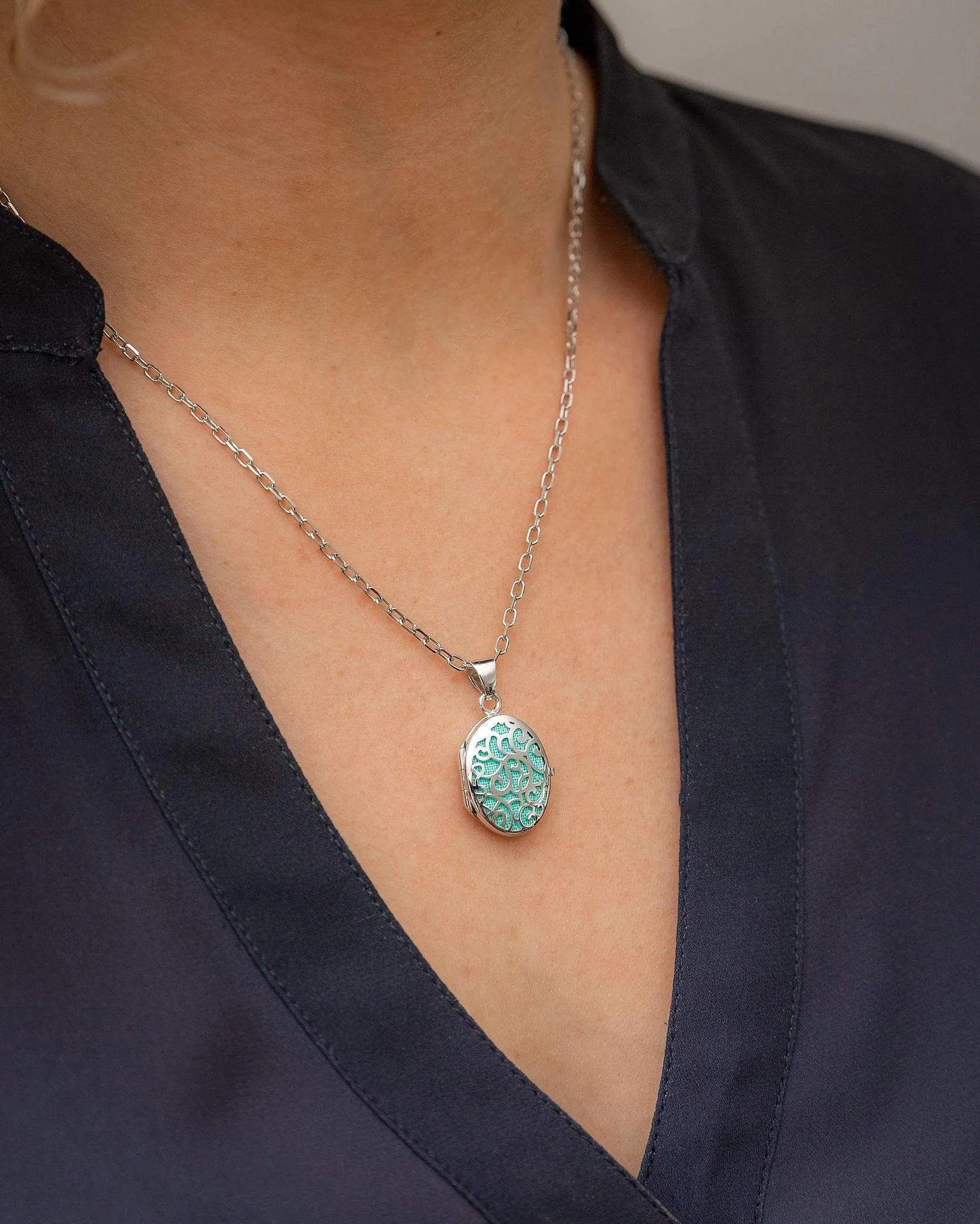 Silver Filigree Oval Locket Urn