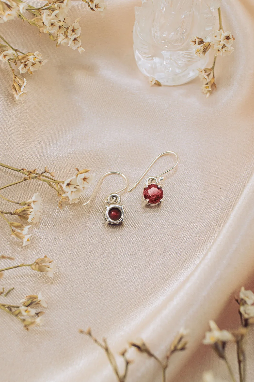 Sivalya Raw Ruby Earrings - Venus