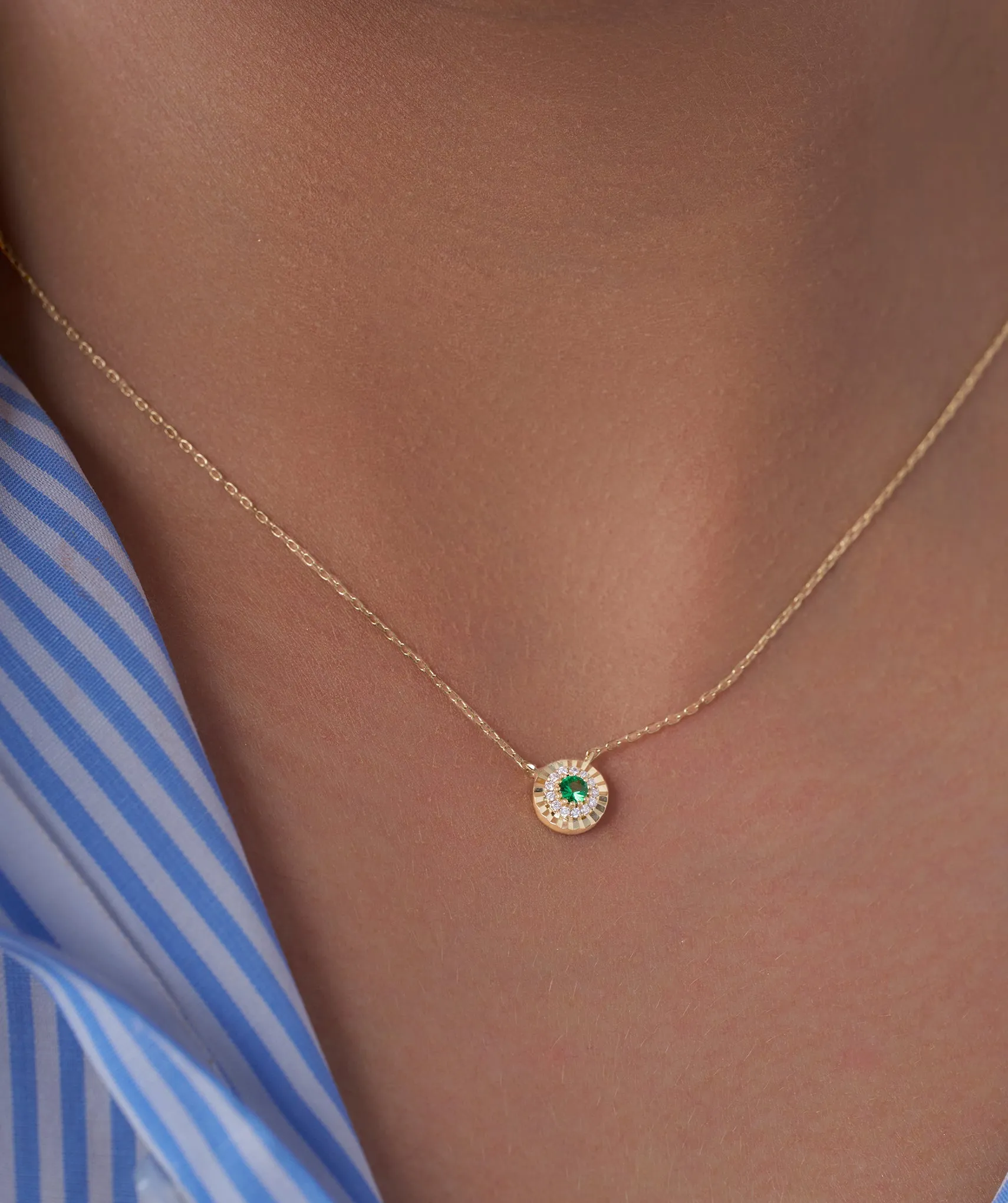 Sparkling Halo Design 14K Gold Necklace