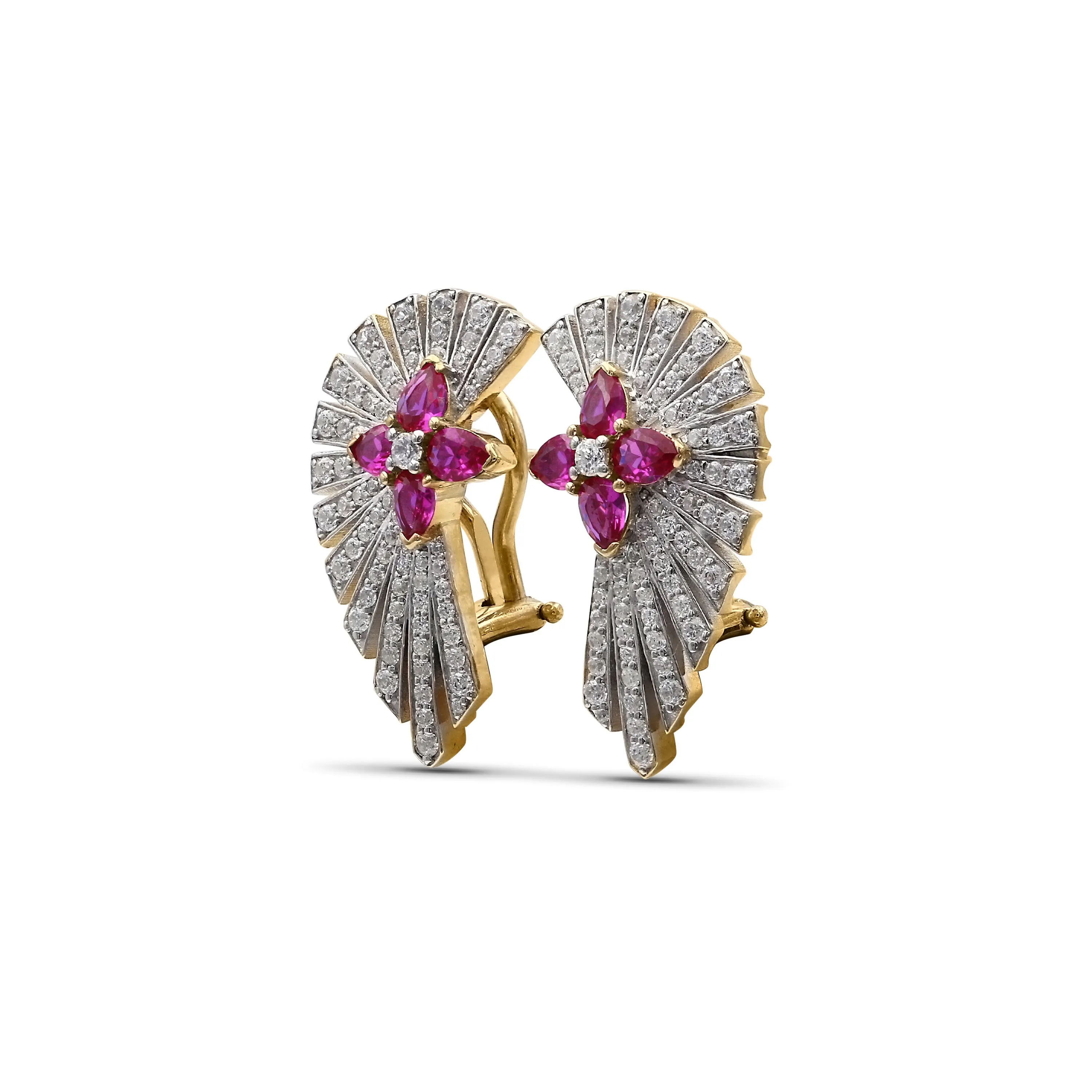 Sunray Ruby 1.55ct and Diamond 1.25ct Earring in 18K Gold