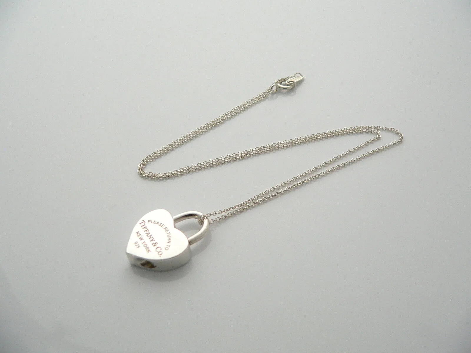 Tiffany & Co Return to Tiffany Heart Padlock Necklace Pendant Chain Gift Love