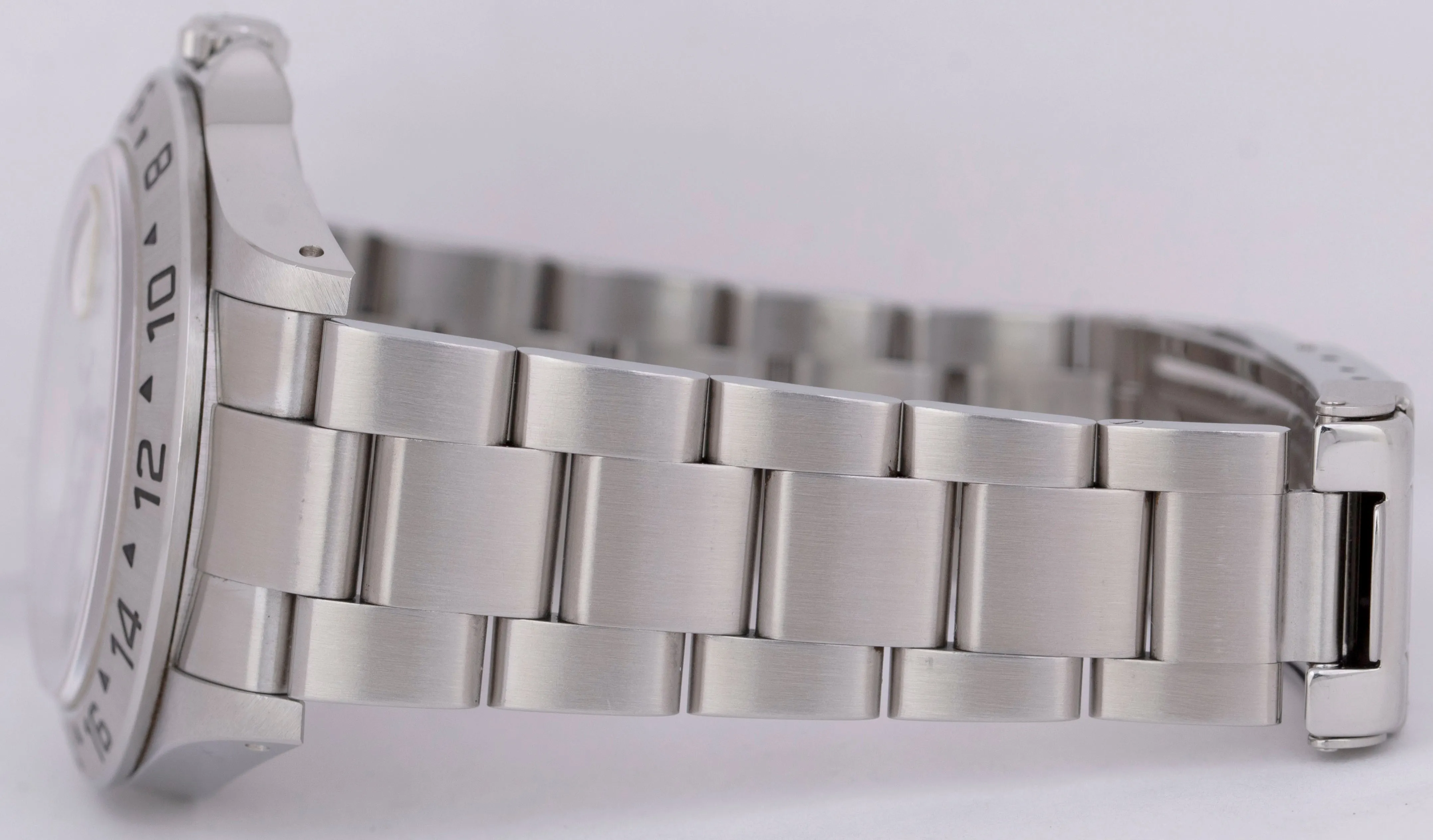 UNPOLISHED Rolex Explorer II Polar White Stainless SEL 40mm Date Watch GMT 16570