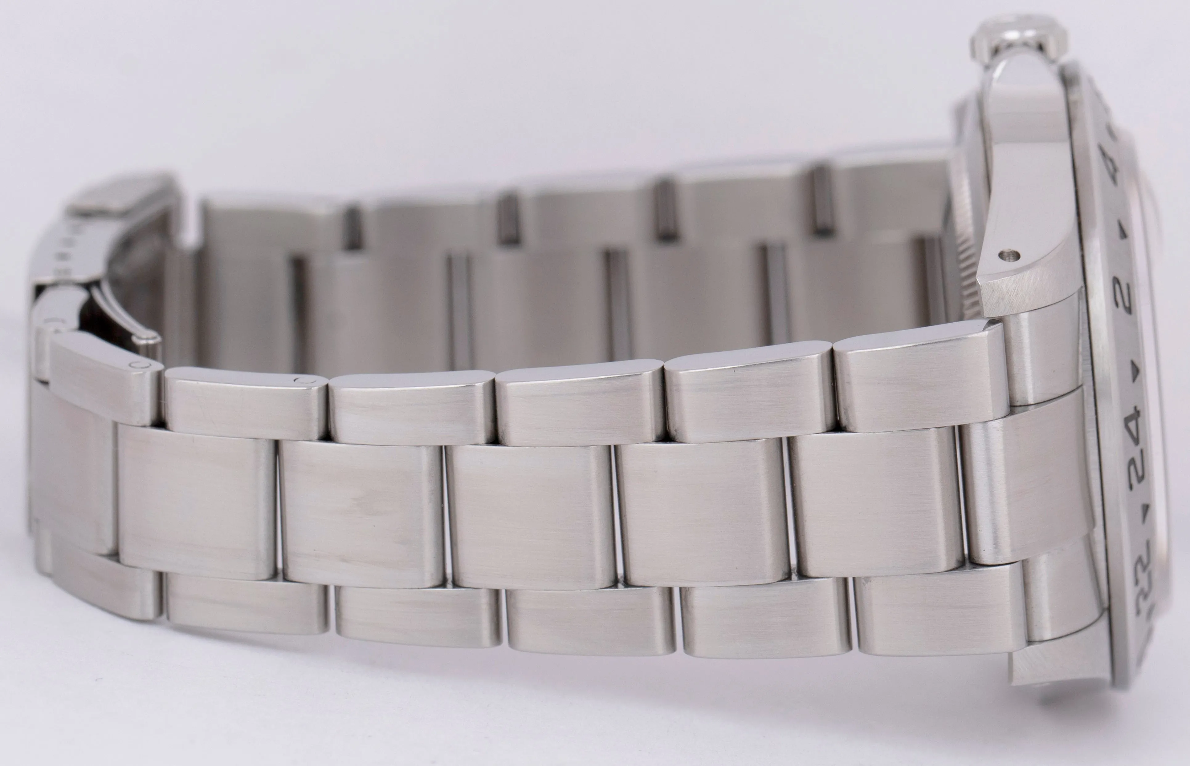 UNPOLISHED Rolex Explorer II Polar White Stainless SEL 40mm Date Watch GMT 16570