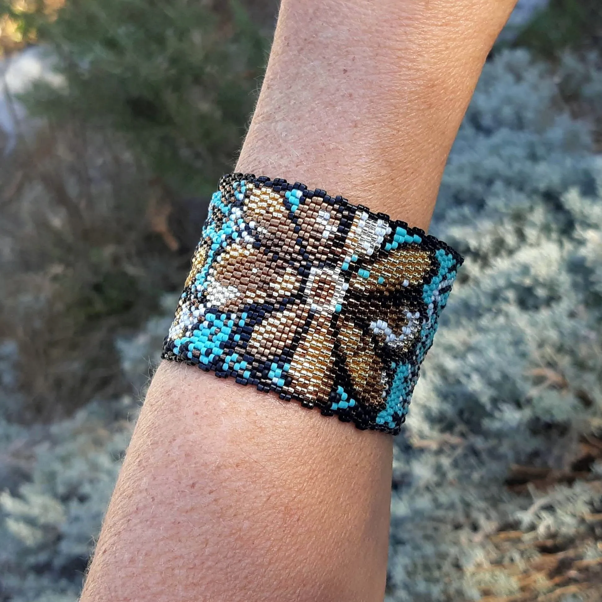 Vertical Peyote Pattern - Bracelet FLEURS DOREES