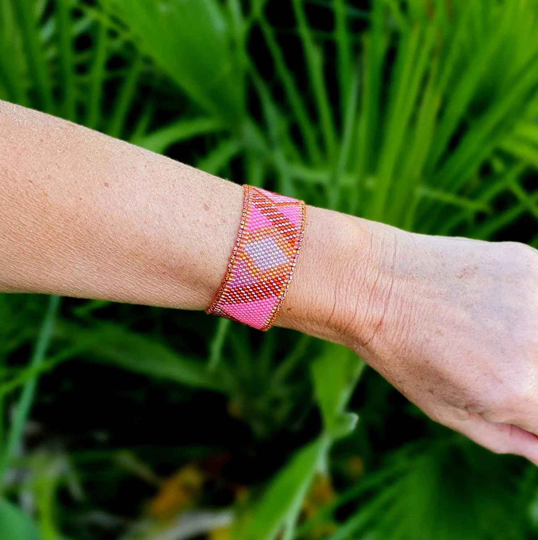 Vertical Peyote Pattern - Bracelet MALAGA