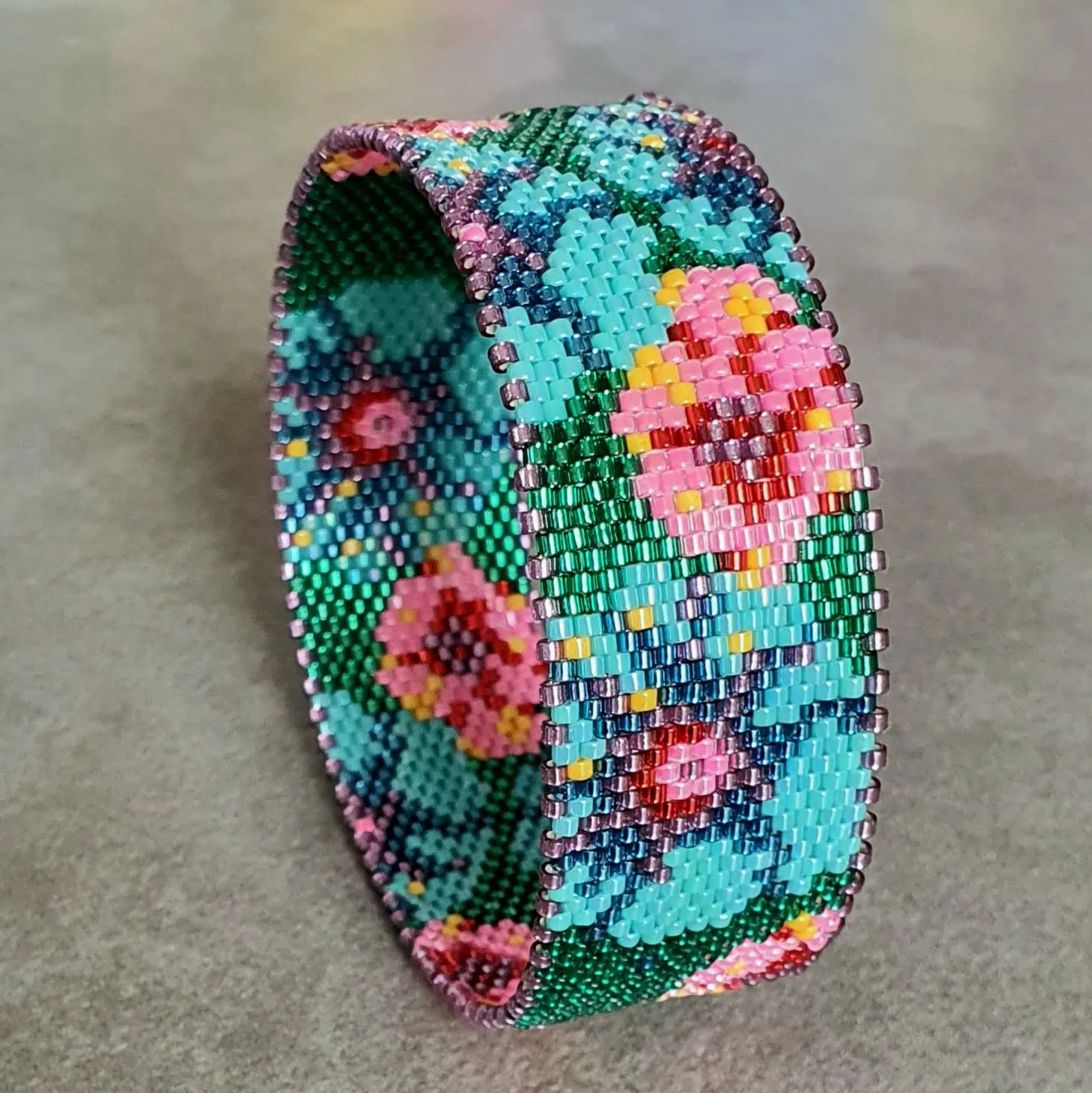 Vertical Peyote Pattern - Bracelet OLGA FLEURI