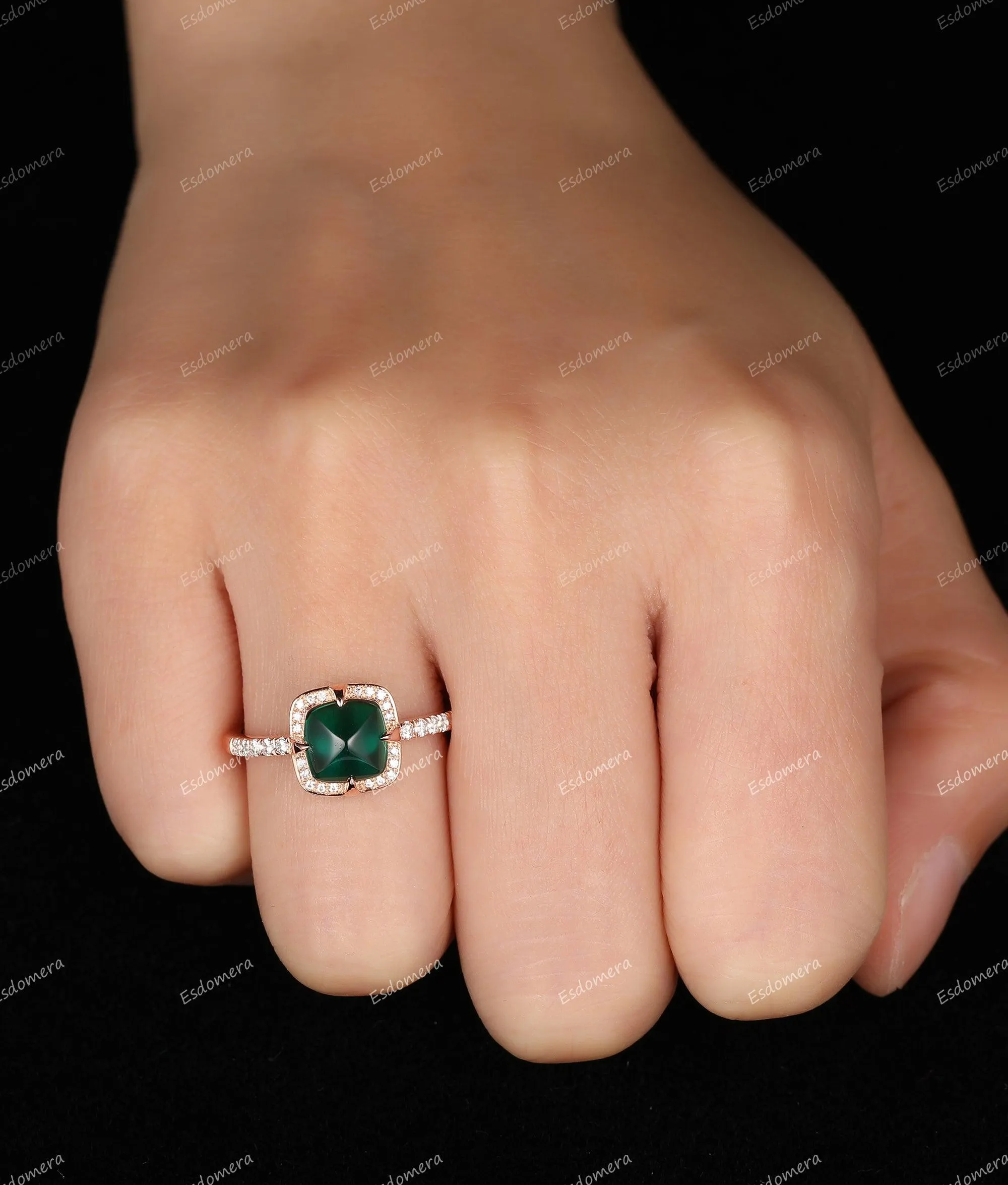 Vintage Cushion Sugar Loaf Cut 7mm Emerald Ring Moissanite Halo Ring 4 Prong Set Rose Gold Ring For Women