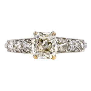 Vintage Engagement Ring, Cushion Cut diamond 1.12ct.
