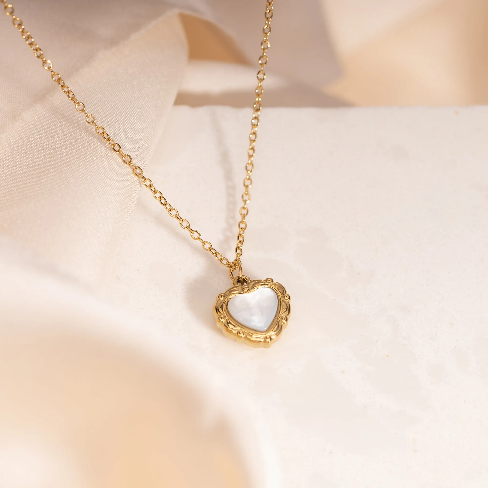 Vintage Heart Shell Necklace