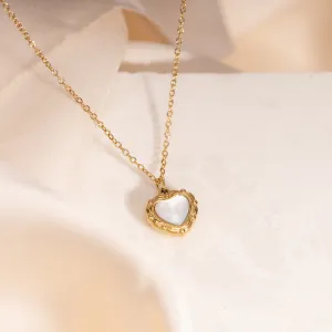 Vintage Heart Shell Necklace