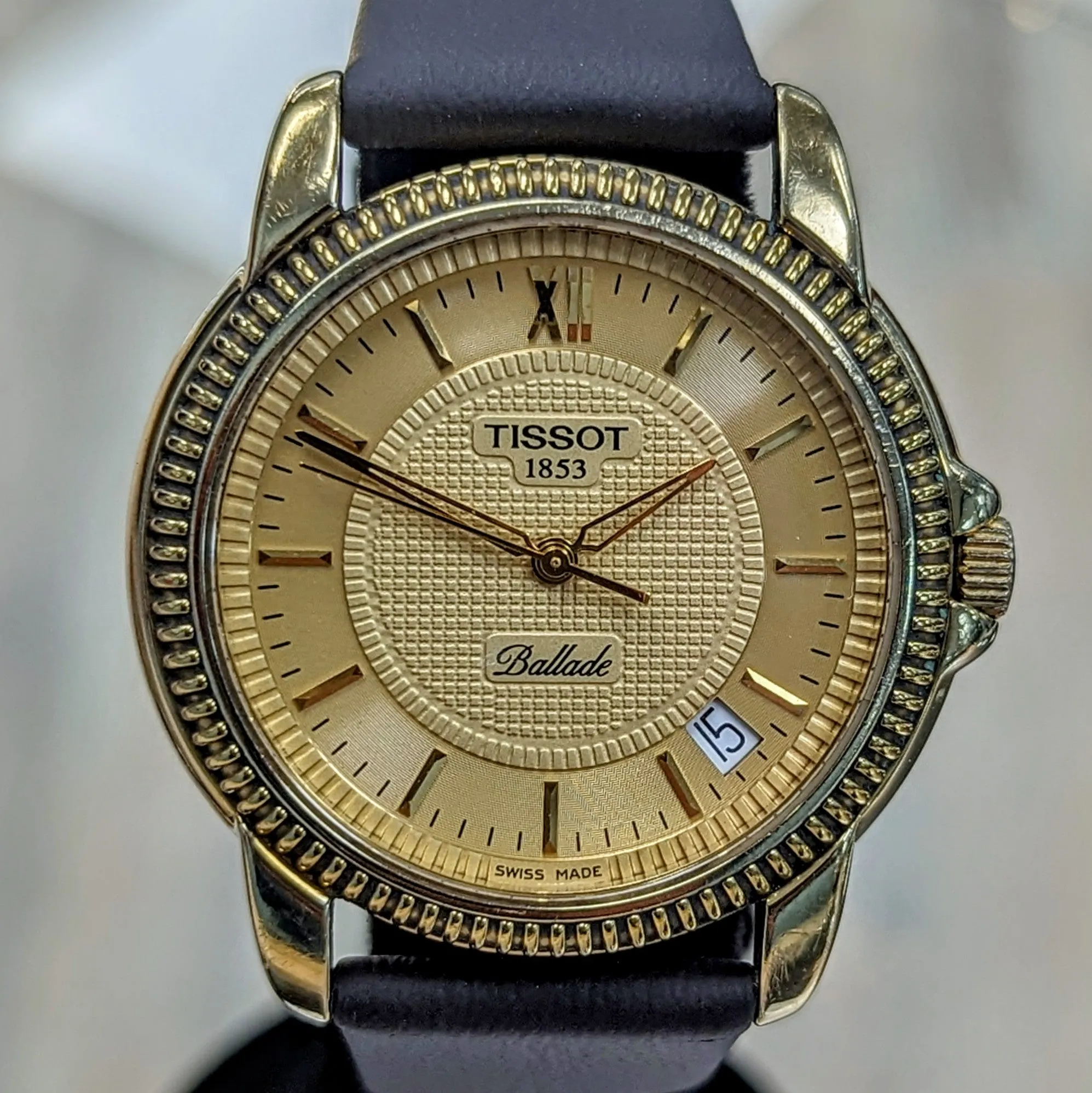 Vintage TISSOT Ballade Watch Date Indicator Coin Edge Bezel Wristwatch - C277/377W