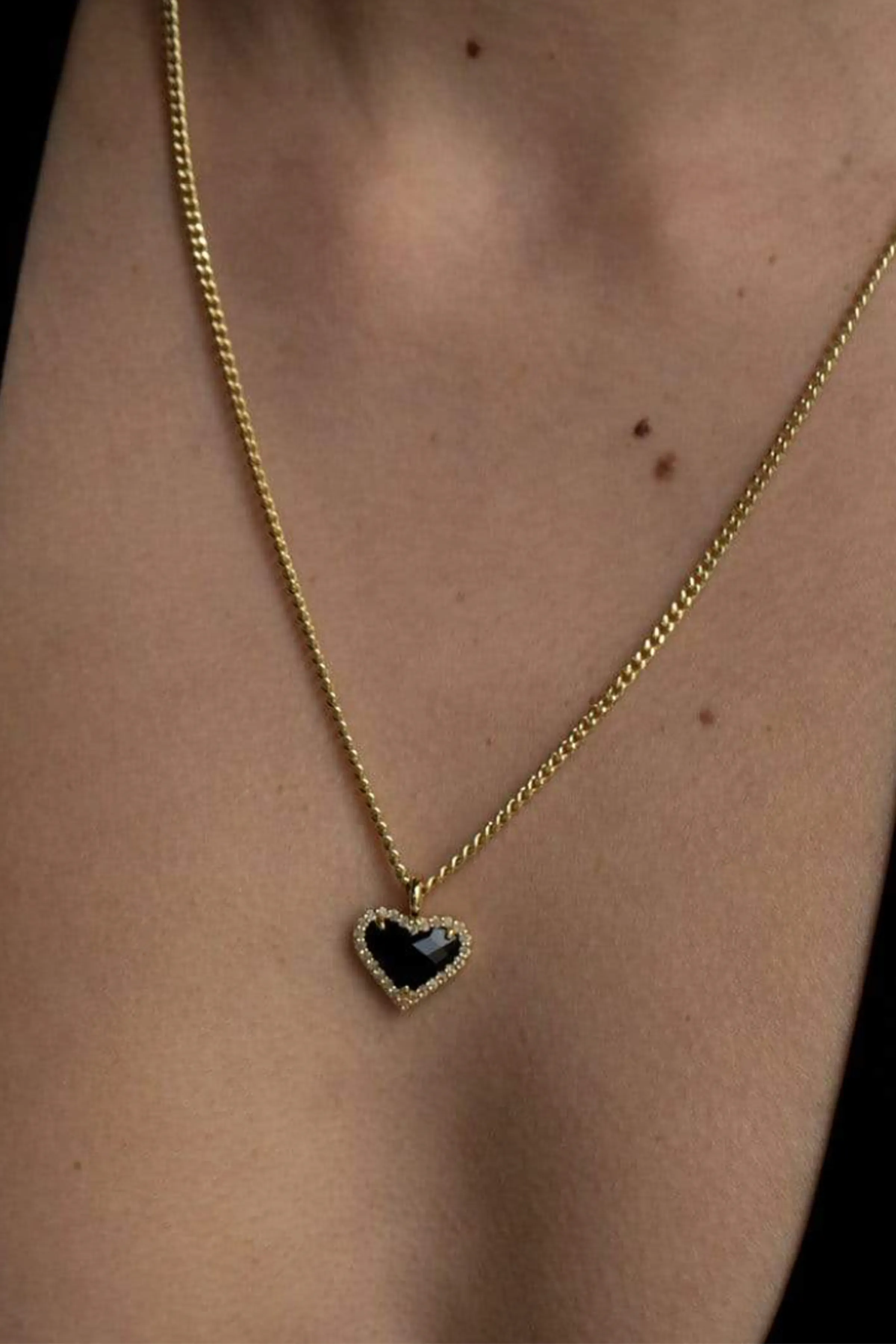 WHITNEY GEMSTONE HEART NECKLACE