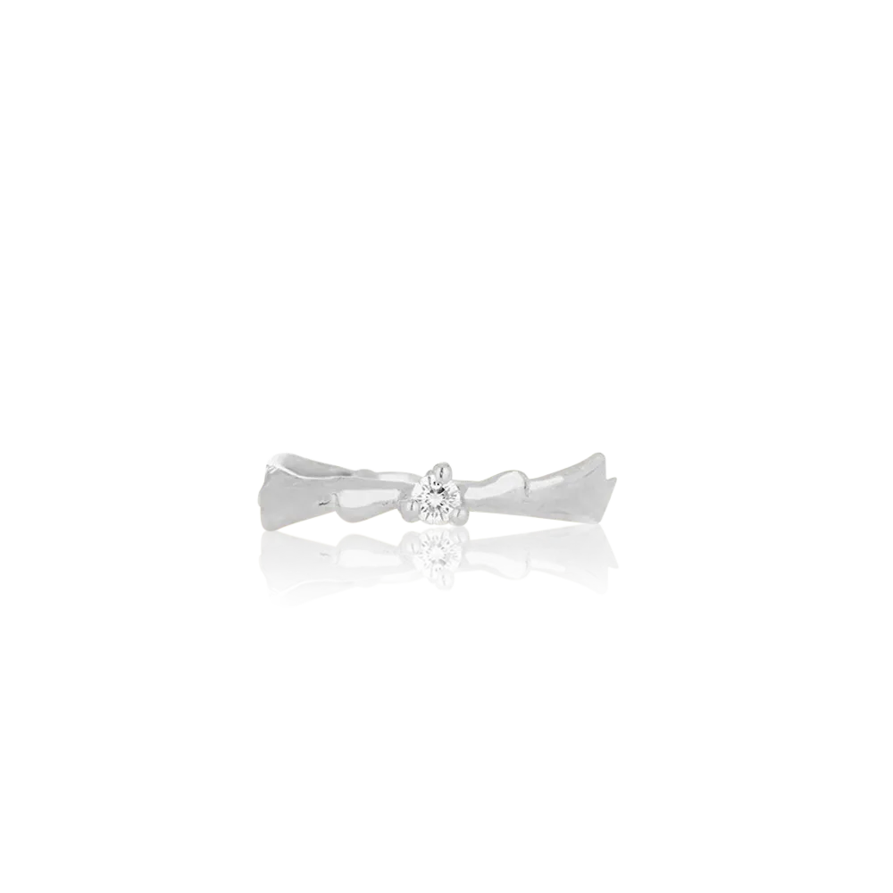Women's solid white gold ring