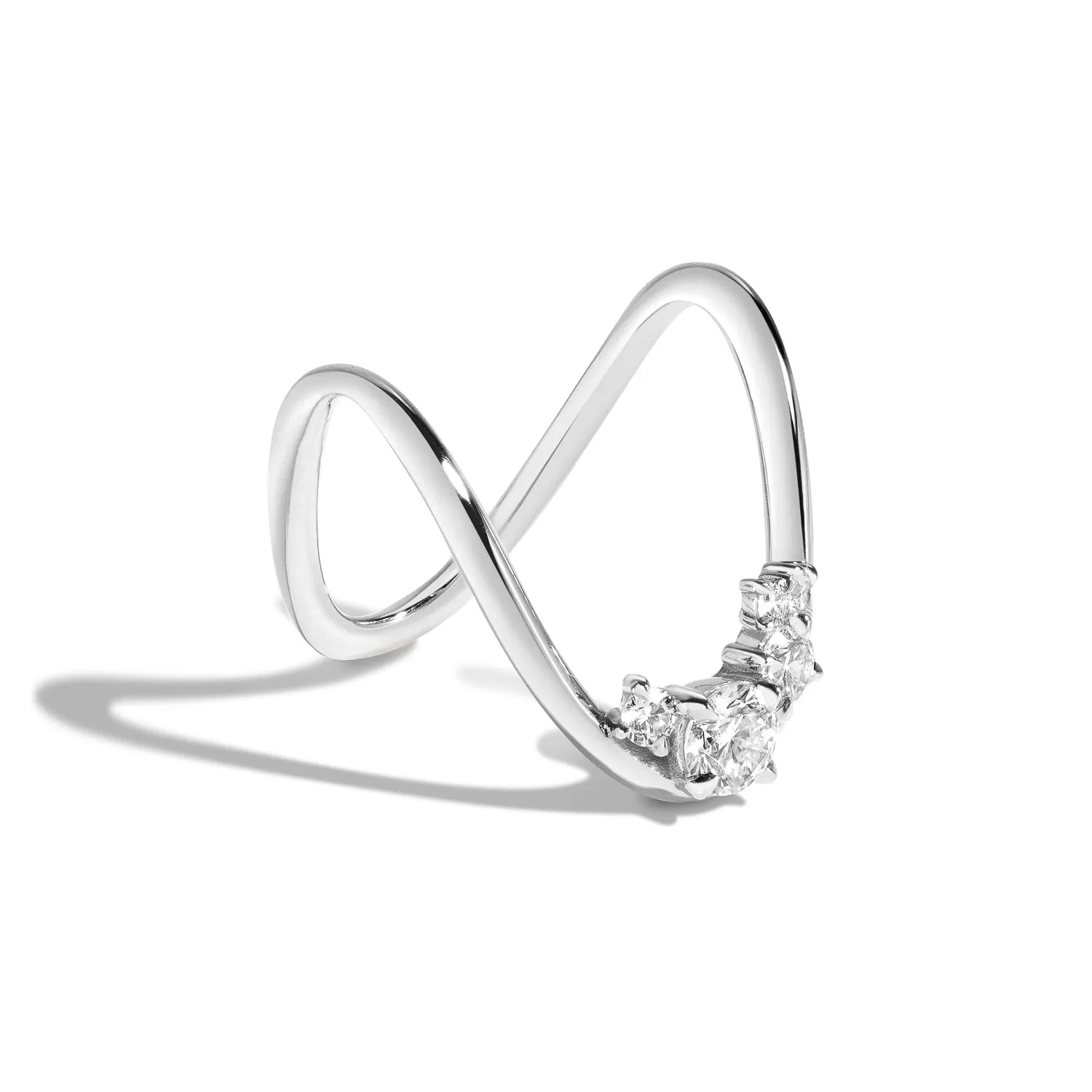 Zaha Cluster Deep Curve Ring